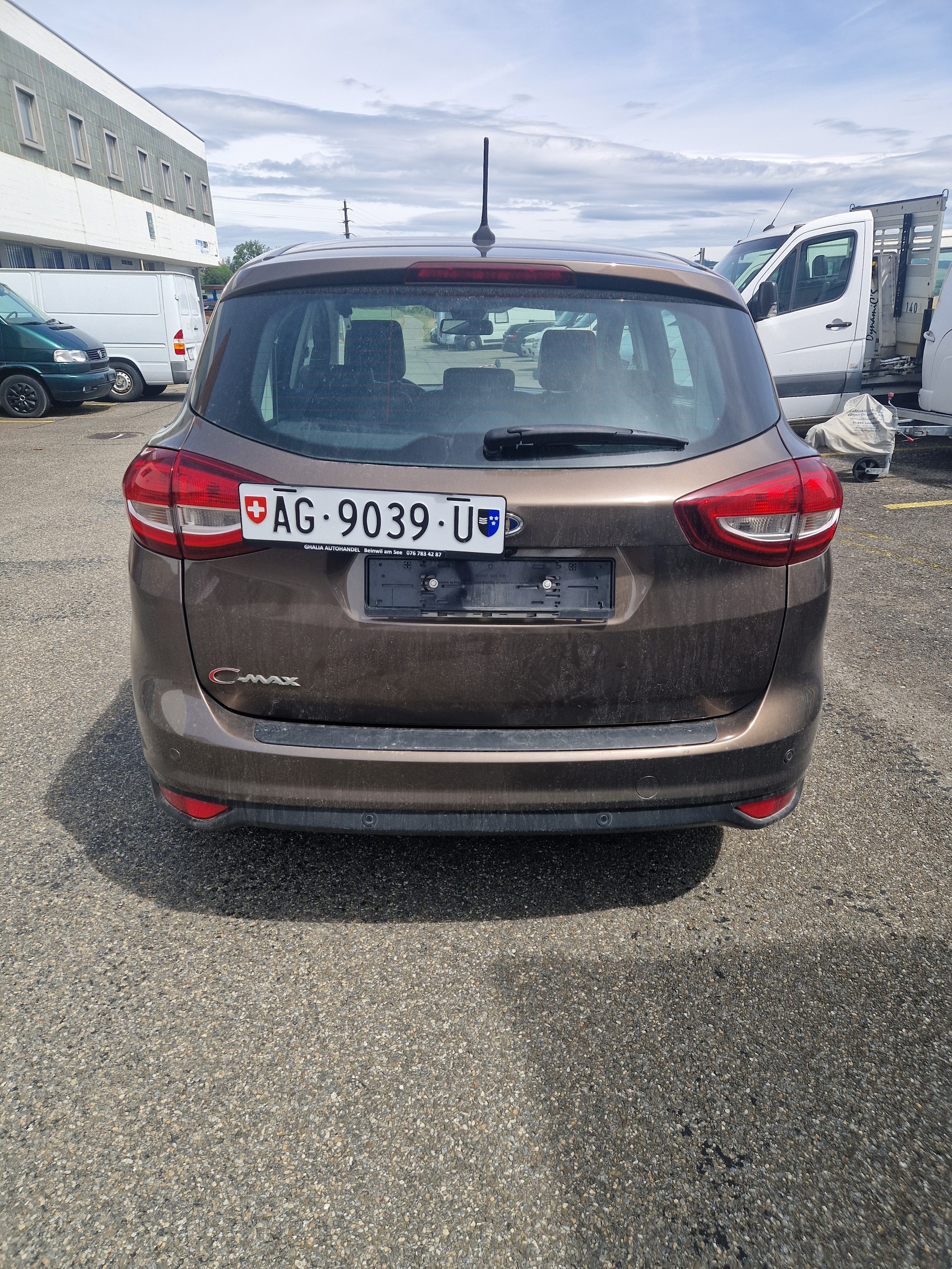 FORD C-Max 2.0 TDCi Trend PowerSh7ift-image-7