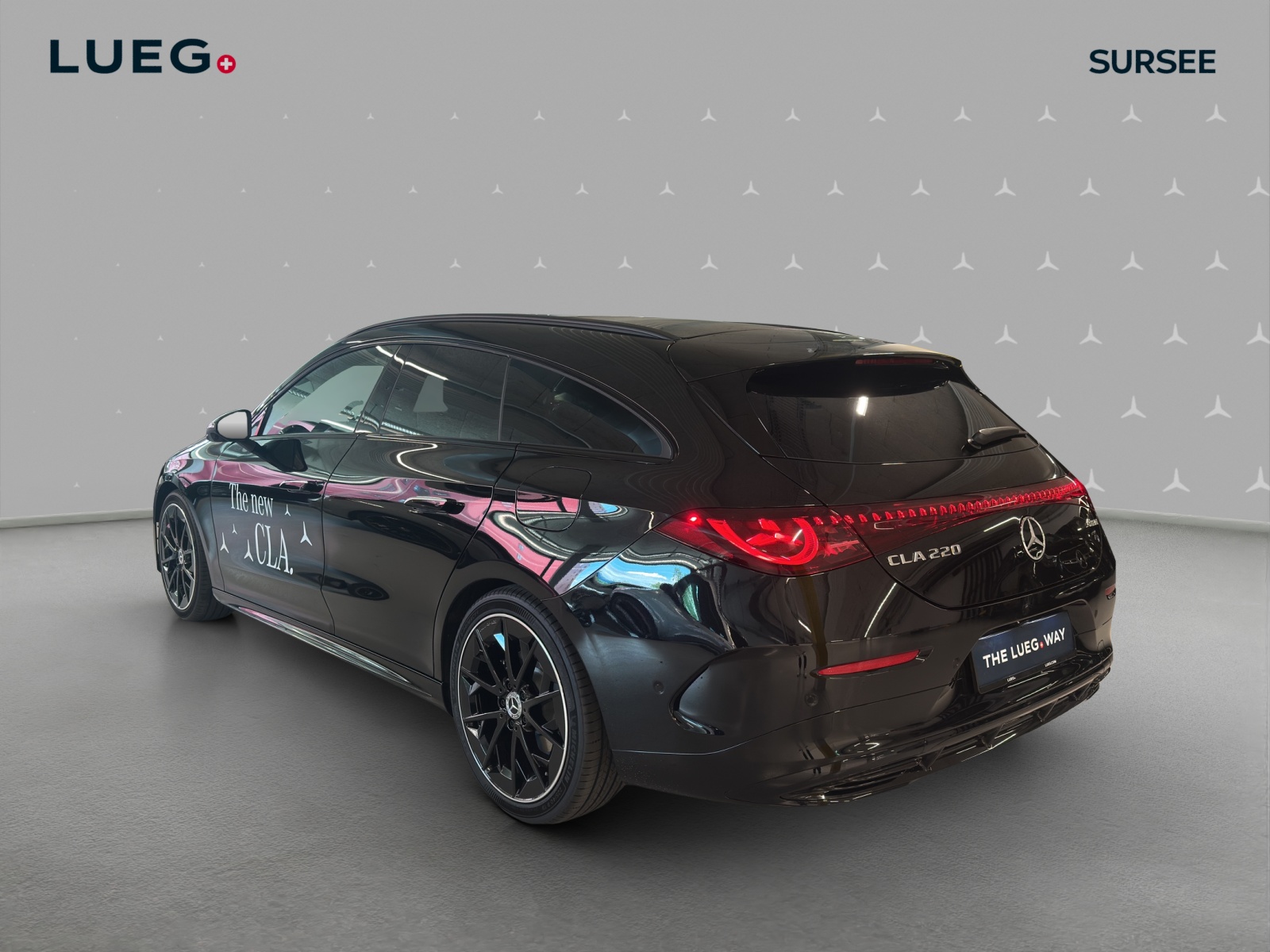 MERCEDES-BENZ CLA Shooting Brake 220 4Matic 8G-DCT-image-2