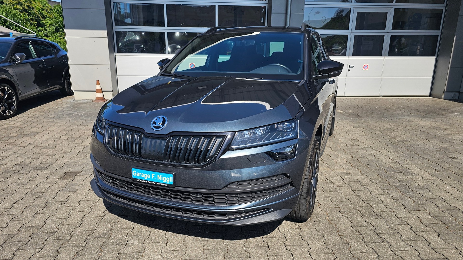 SKODA Karoq 1.5 TSI ACT SportLine DSG-image-18
