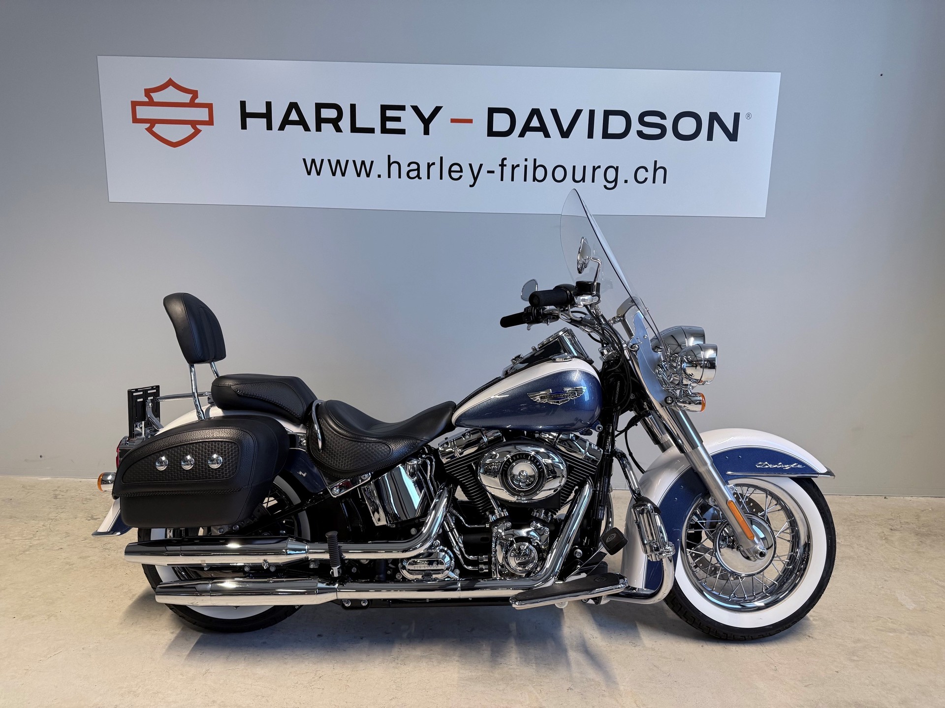 HARLEY-DAVIDSON FLSTN Softail Deluxe ABS-image-0