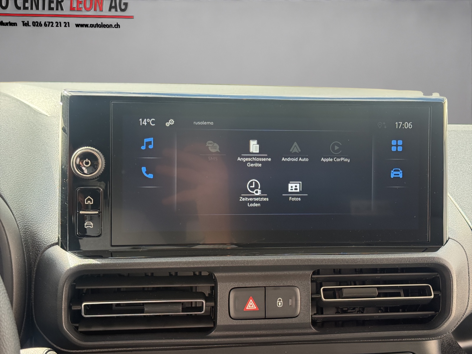 TOYOTA Proace City Van EV 50 kWh Comfort L1-image-14