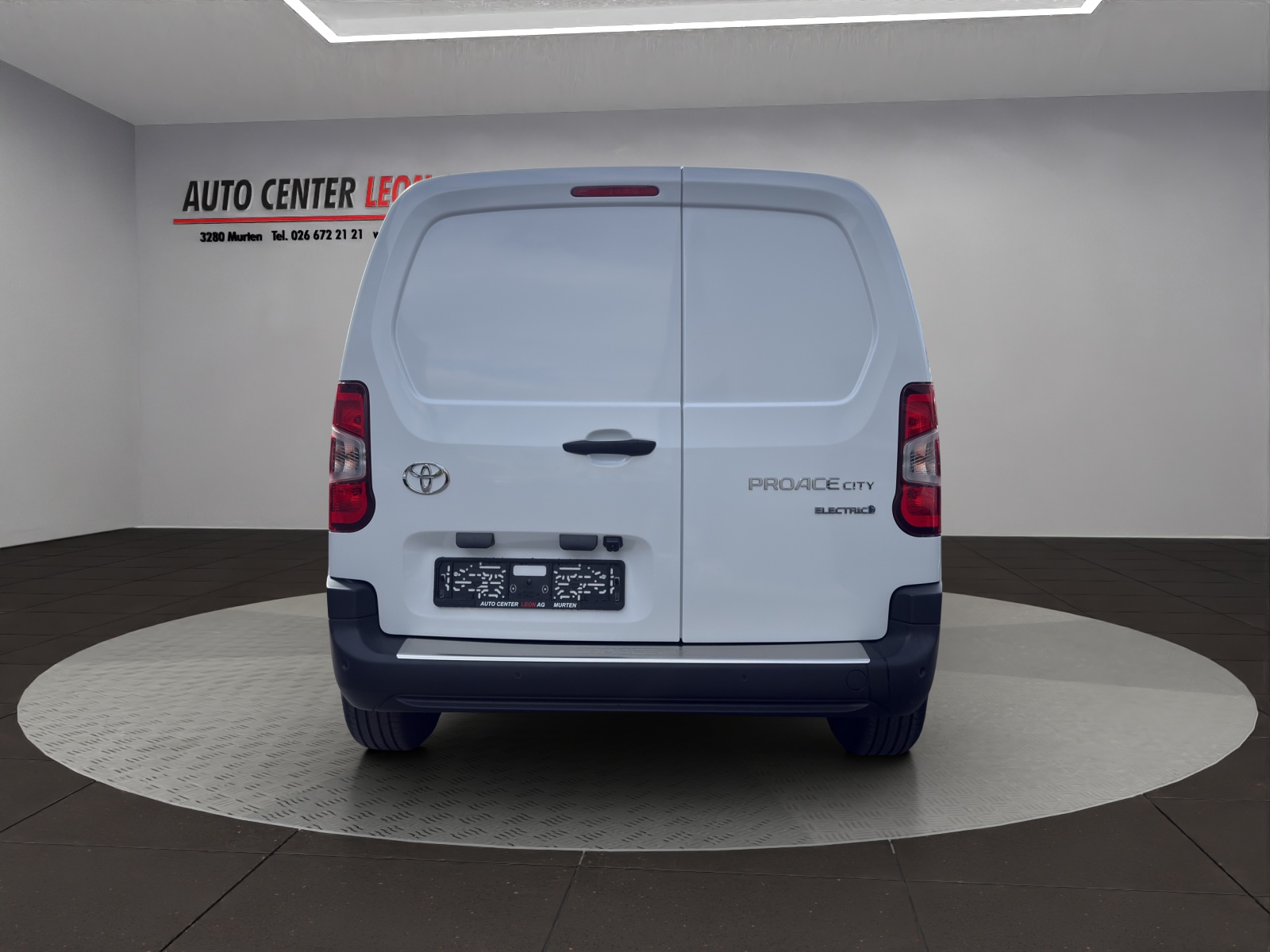 TOYOTA Proace City Van EV 50 kWh Comfort L1-image-4