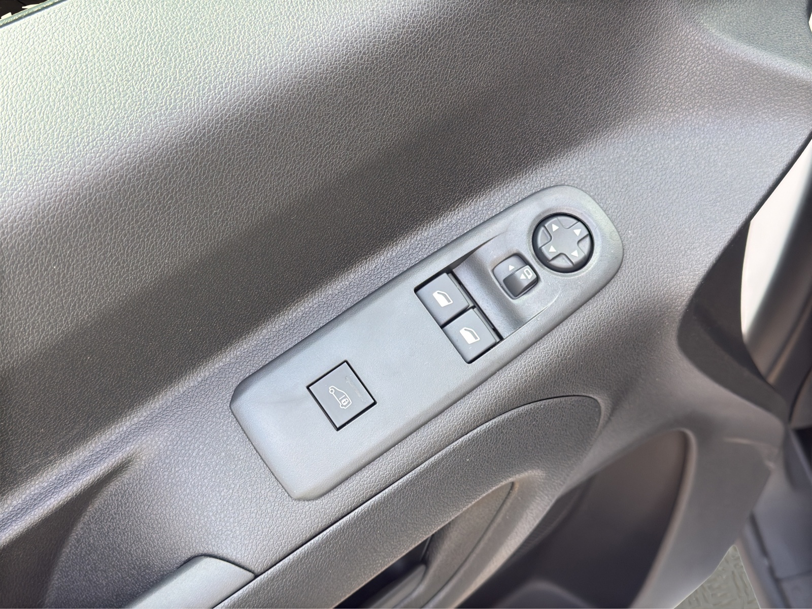 TOYOTA Proace City Van EV 50 kWh Comfort L1-image-11