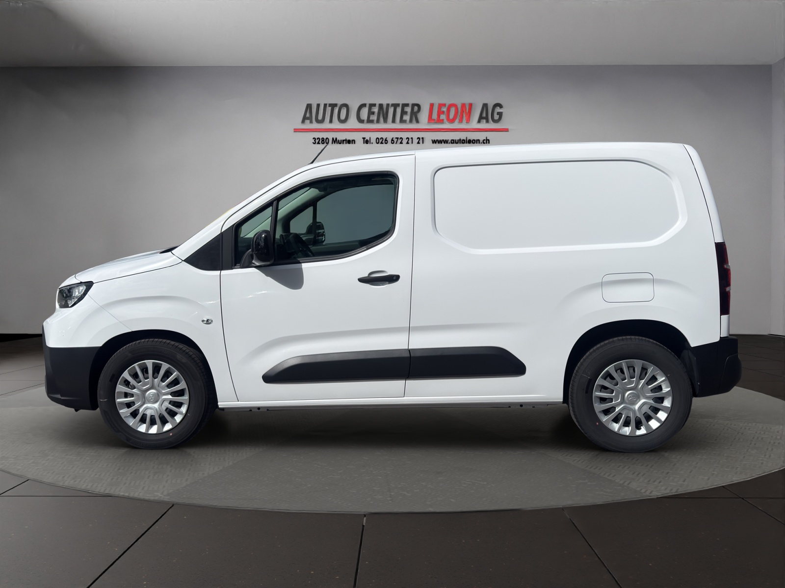TOYOTA Proace City Van EV 50 kWh Comfort L1-showroom-element-2