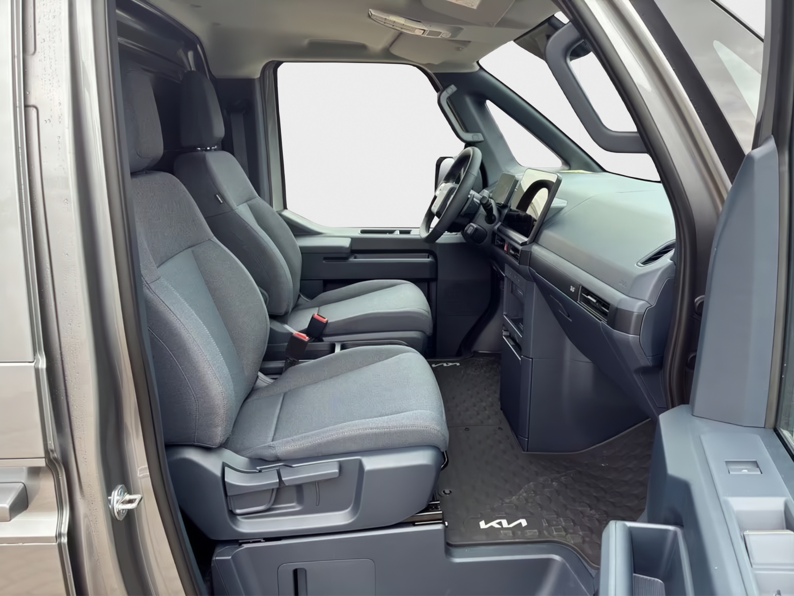 KIA PV5 Cargo 71.2 kWh Plus-image-9