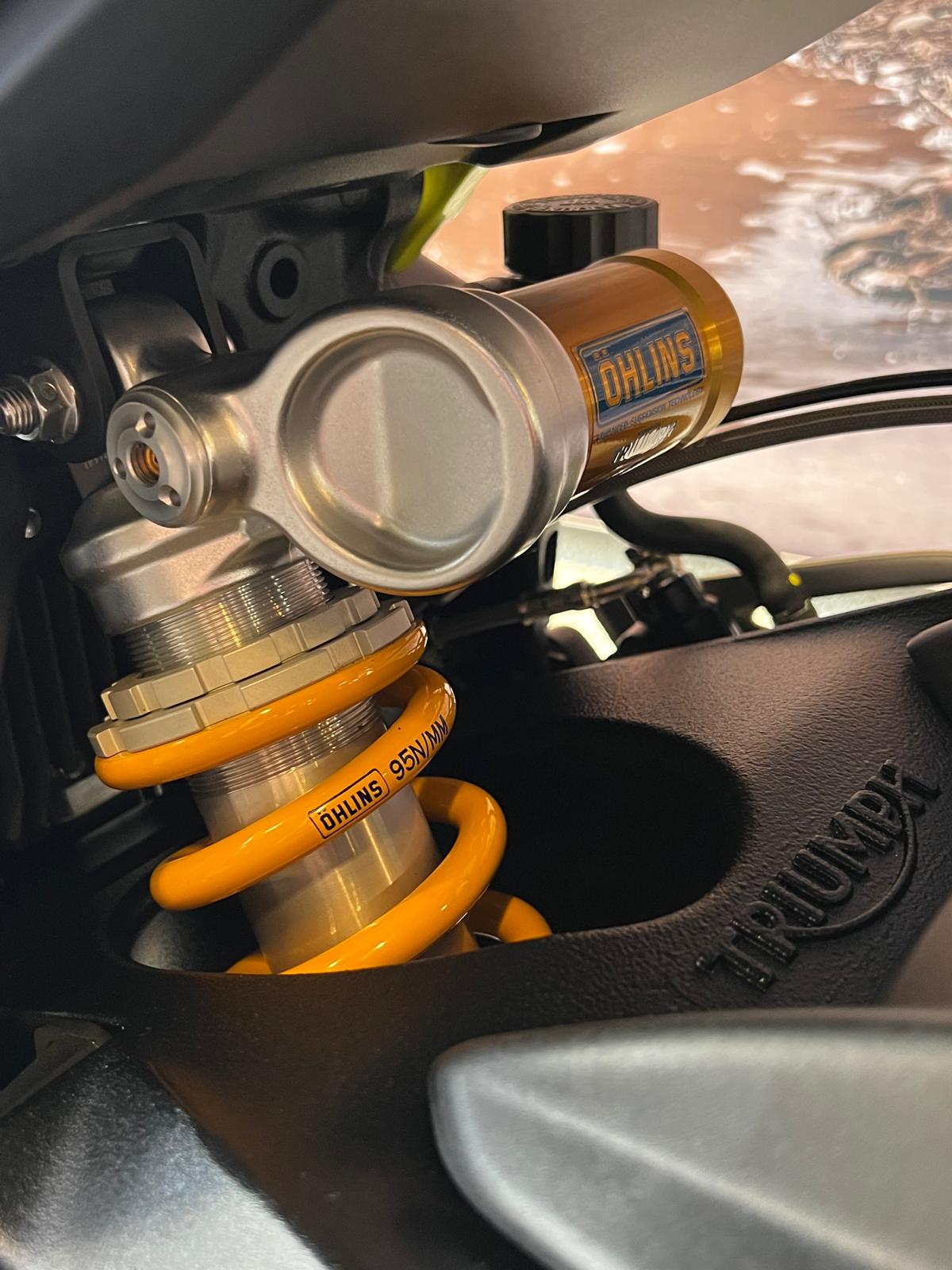 TRIUMPH Street Triple 765 Moto2-image-10
