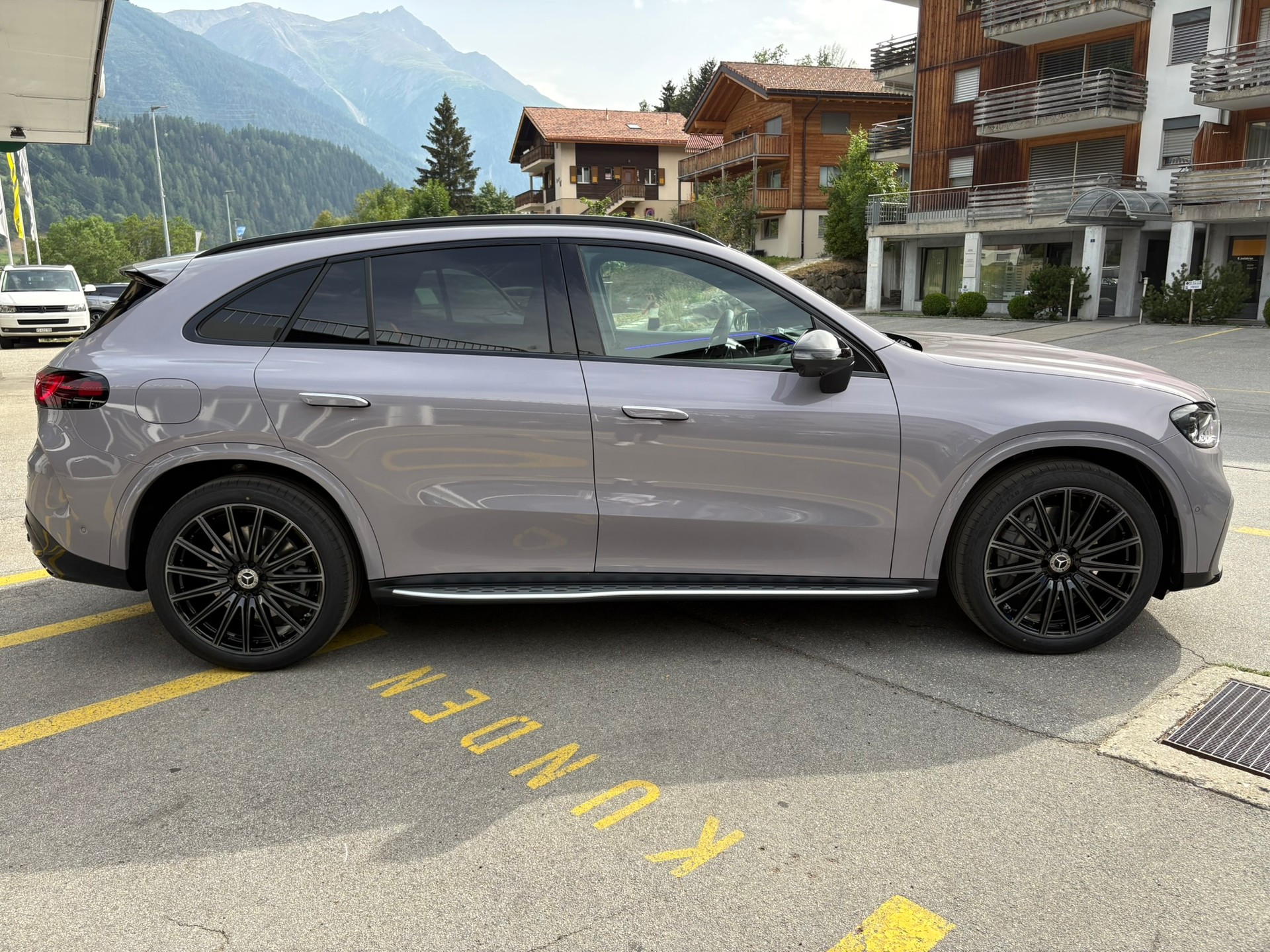 MERCEDES-BENZ GLC 400 4MATIC 94 kWh EQ-showroom-element-3