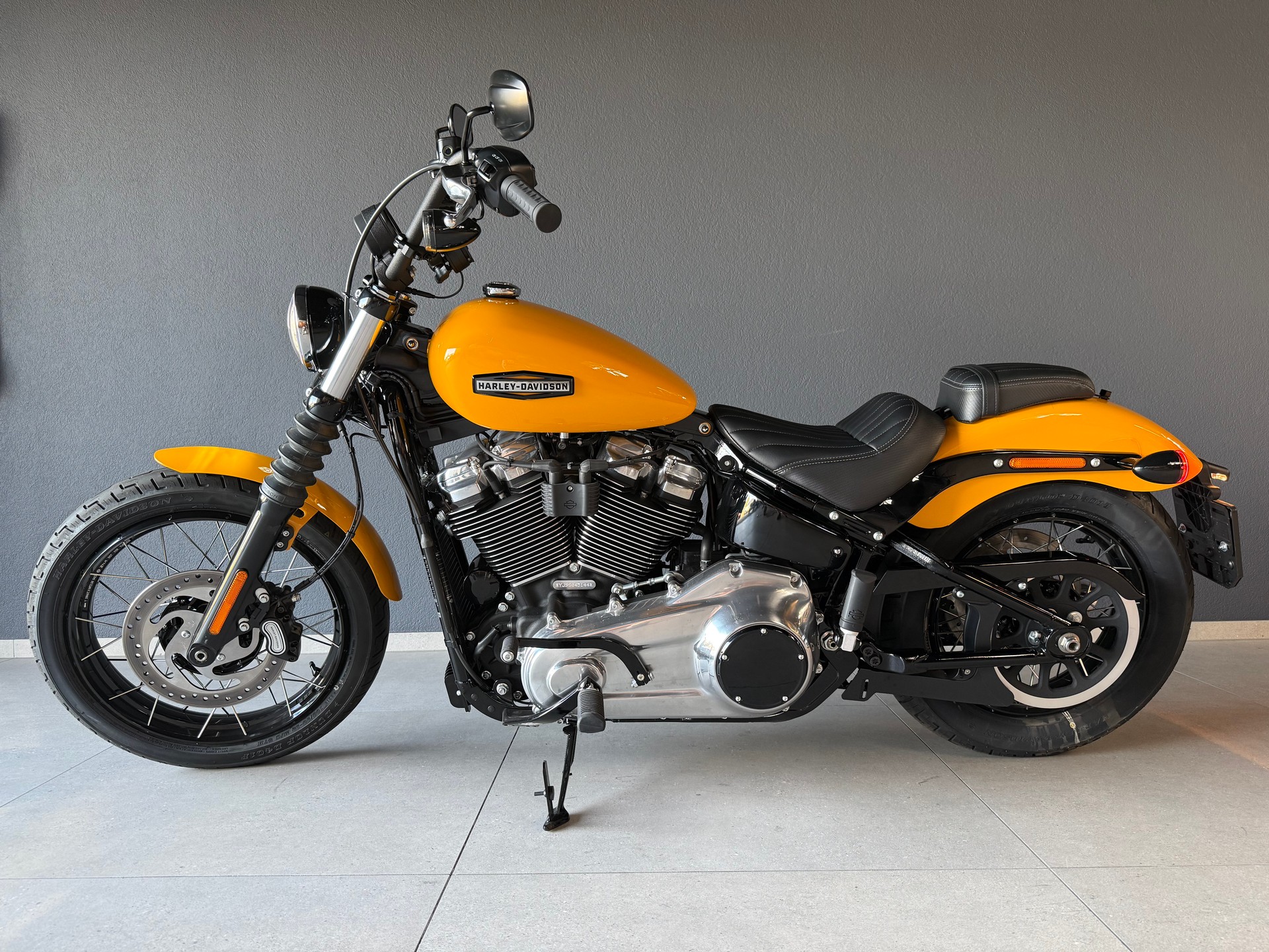 HARLEY-DAVIDSON FXBB Street Bob 117ci