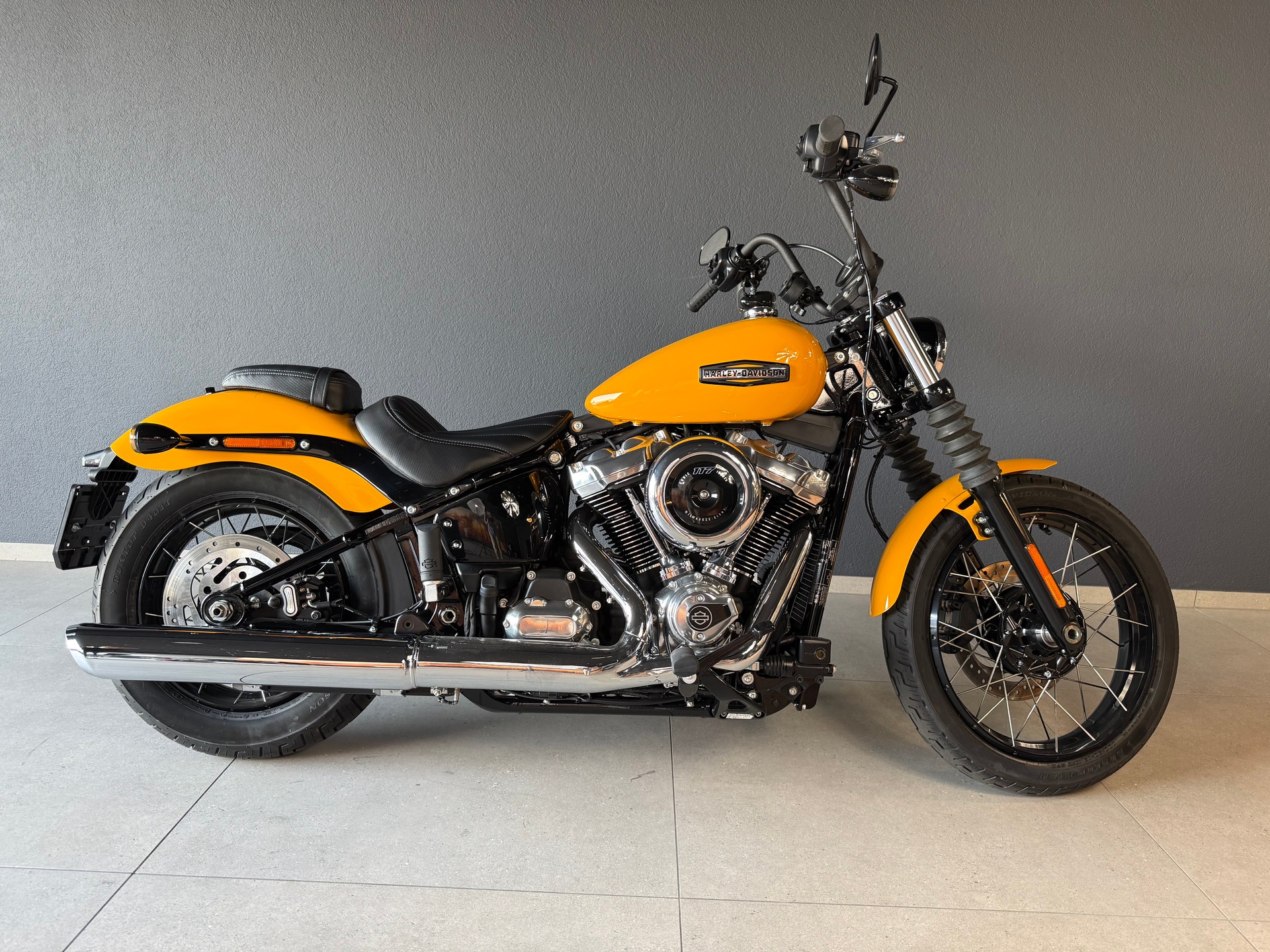 HARLEY-DAVIDSON FXBB Street Bob 117ci-image-4