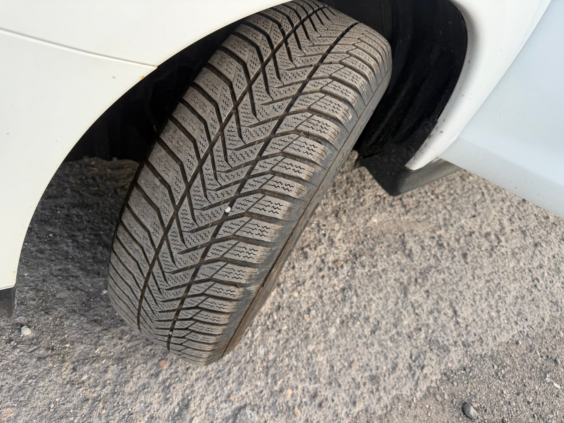 MITSUBISHI ASX 1.8 DID Intense 4WD-image-5