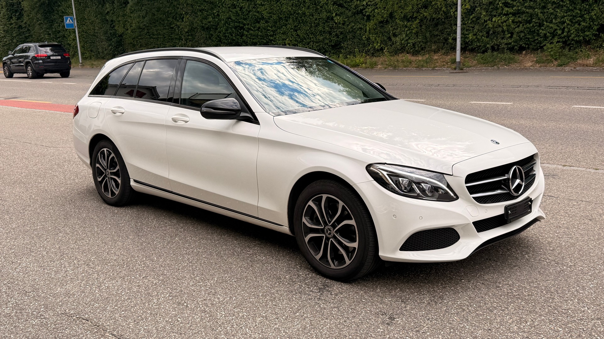 MERCEDES-BENZ C 250 d Swiss Star Exclusive 4Matic 9G-Tronic-showroom-element-2