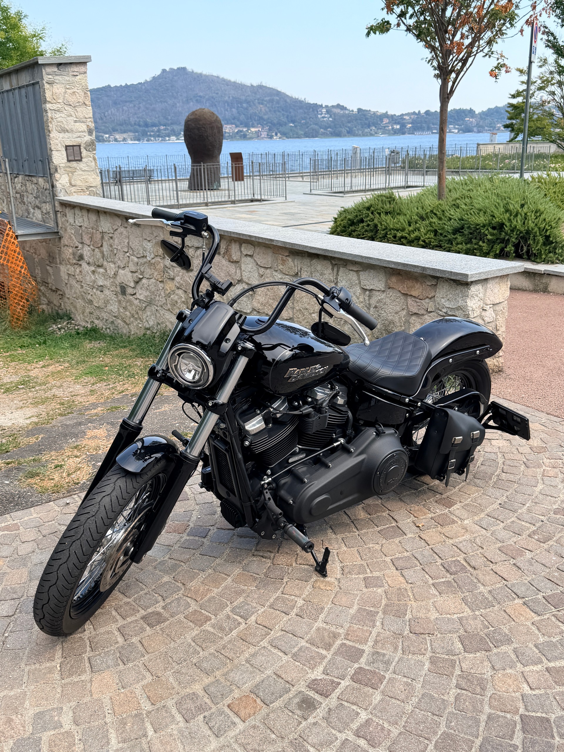 HARLEY-DAVIDSON FXBB Street Bob 107 ABS-image-0