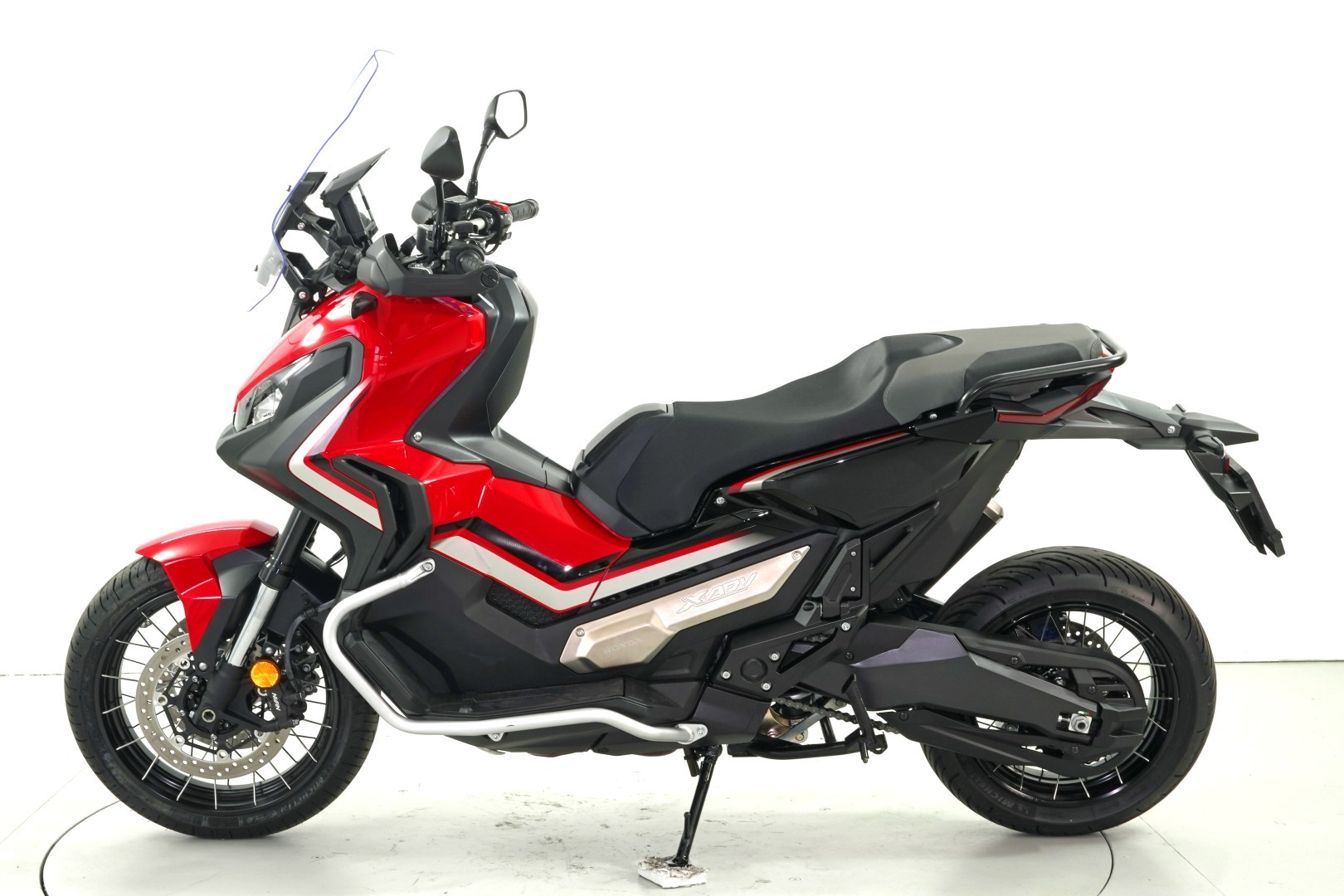 HONDA X-ADV 750 ABS-image-4