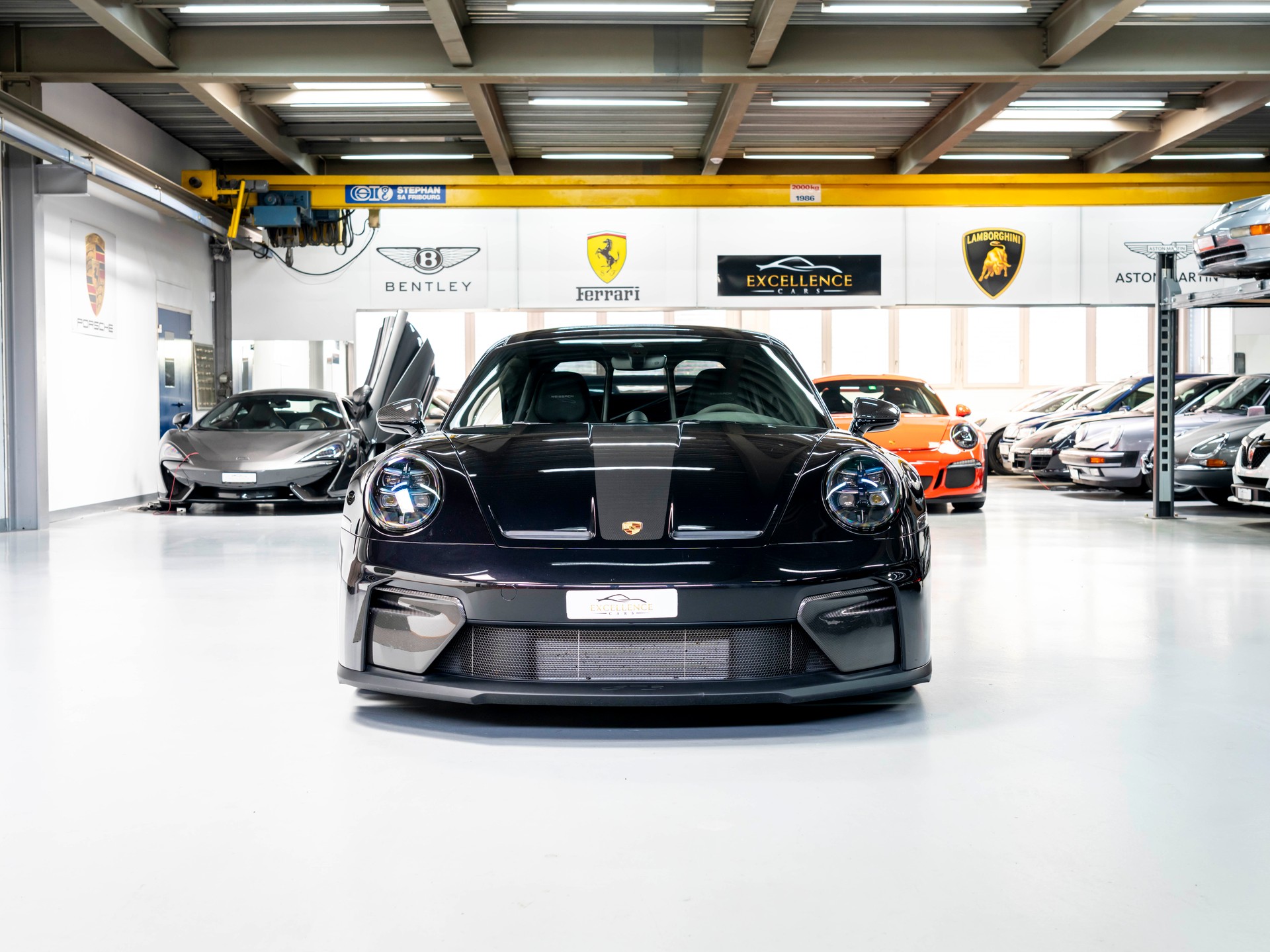 PORSCHE 911 Carrera GT3 PDK Pack Weissach-showroom-element-1