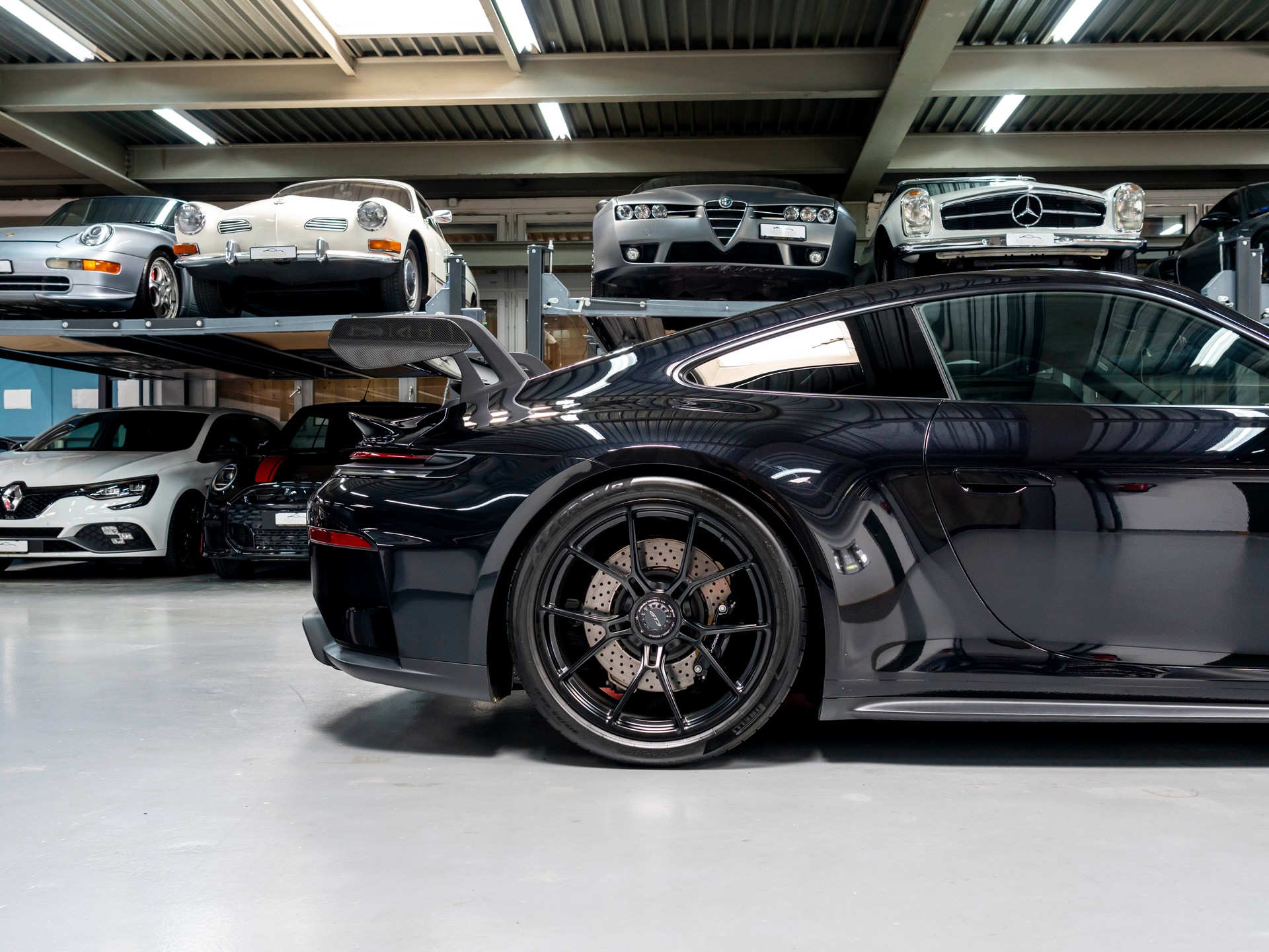 PORSCHE 911 Carrera GT3 PDK Pack Weissach-image-11