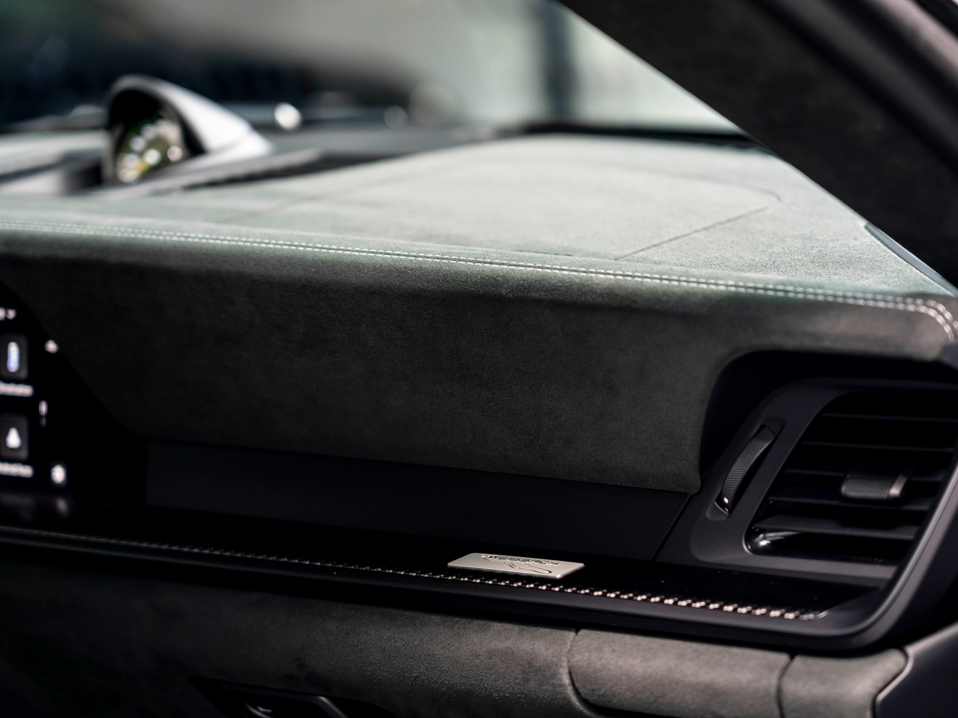 PORSCHE 911 Carrera GT3 PDK Pack Weissach-image-26