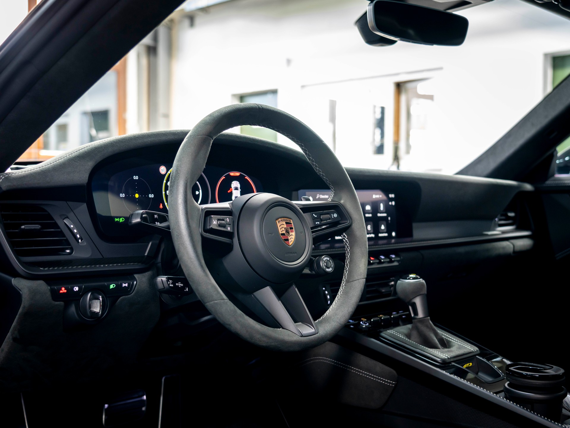 PORSCHE 911 Carrera GT3 PDK Pack Weissach-image-14