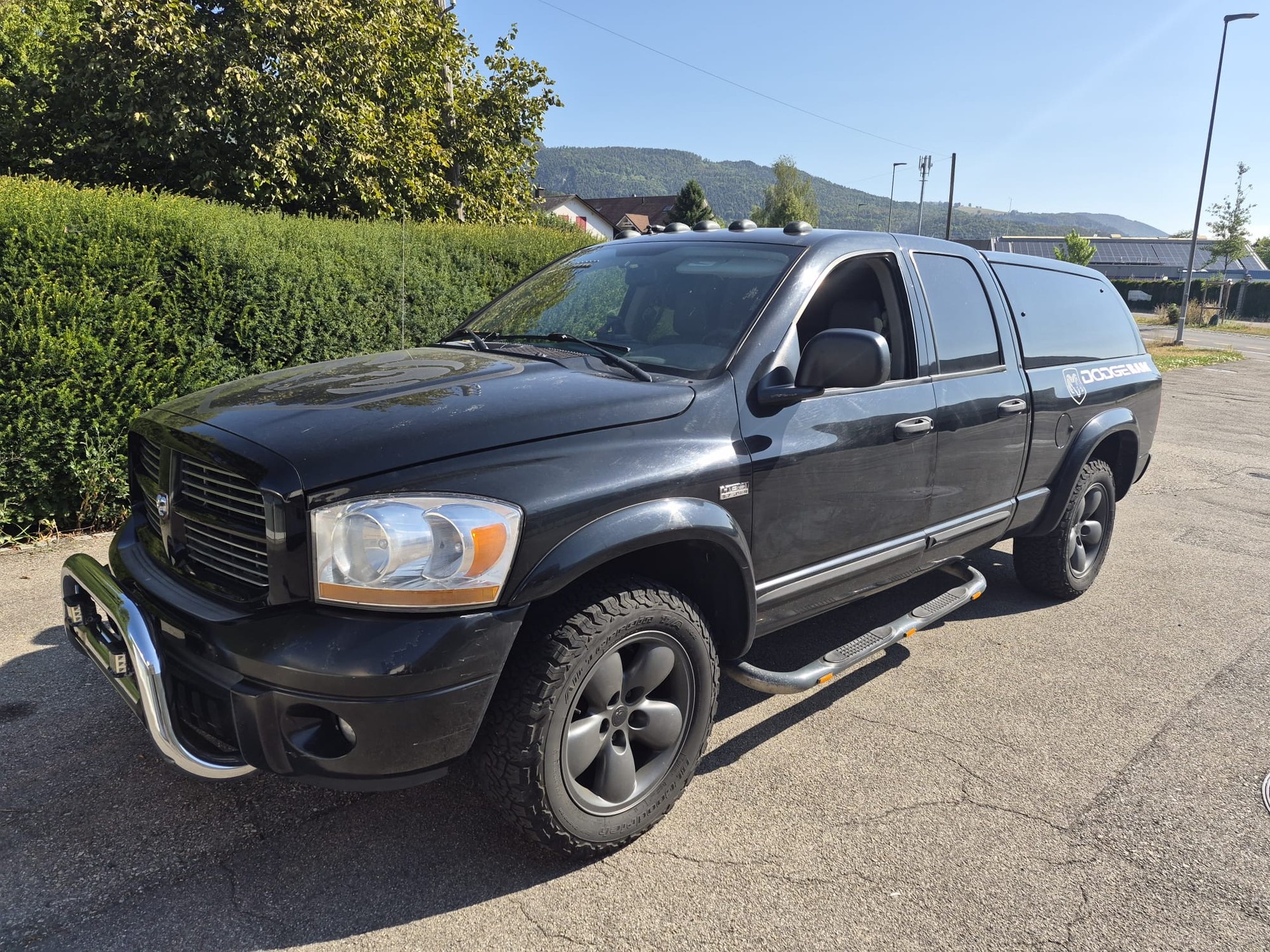 DODGE Ram
