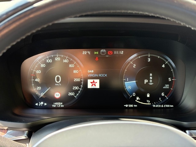 VOLVO V60 Cross Country 2.0 B4 AWD-image-6