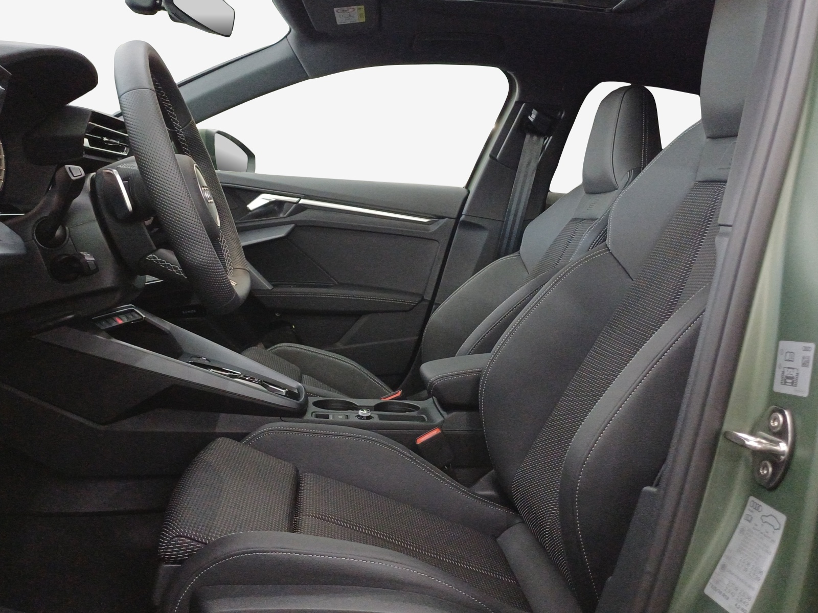 AUDI A3 Sportback TFSI 110 kW S line Attraction S tronic-image-7