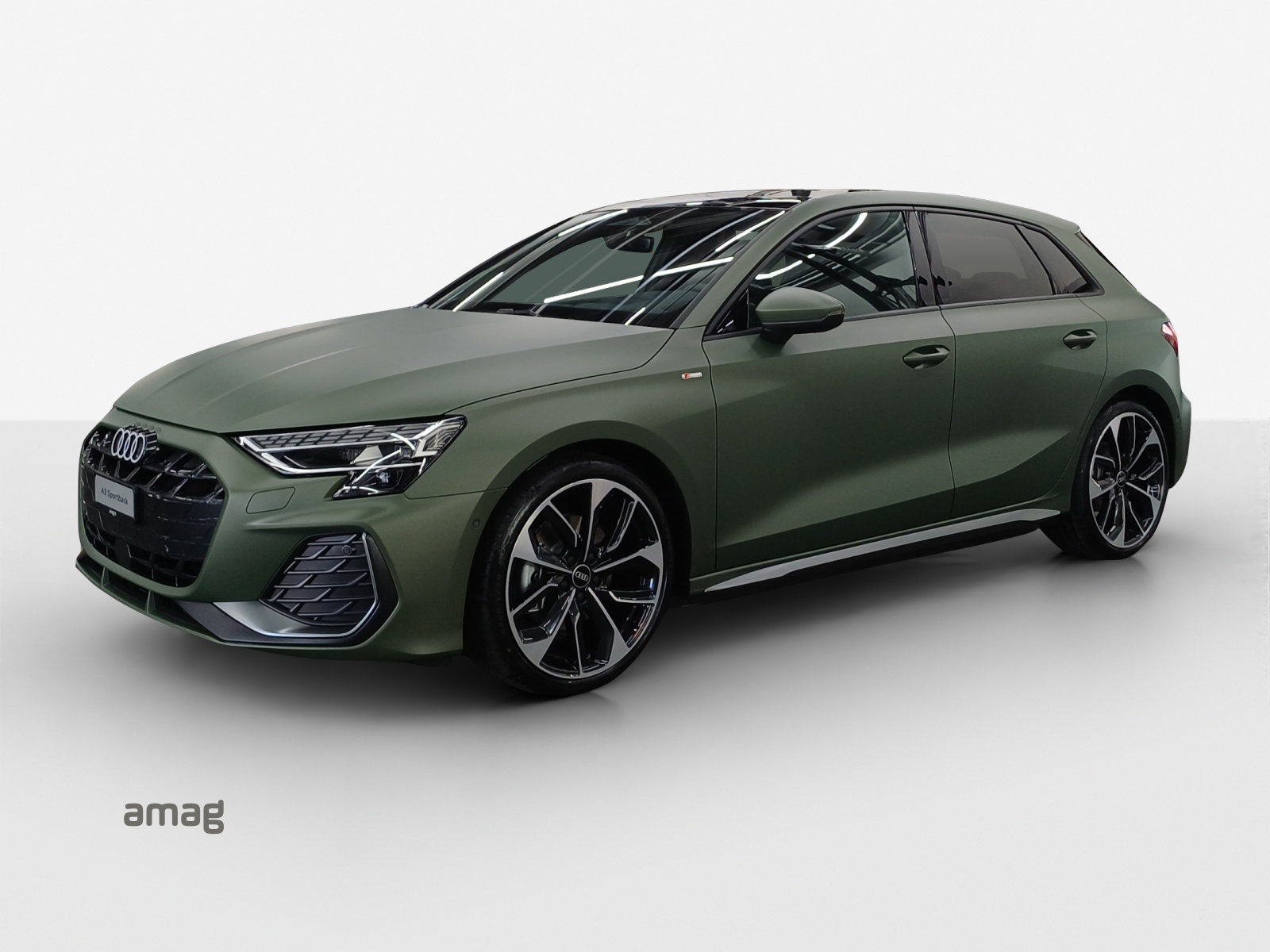 AUDI A3 Sportback TFSI 110 kW S line Attraction S tronic