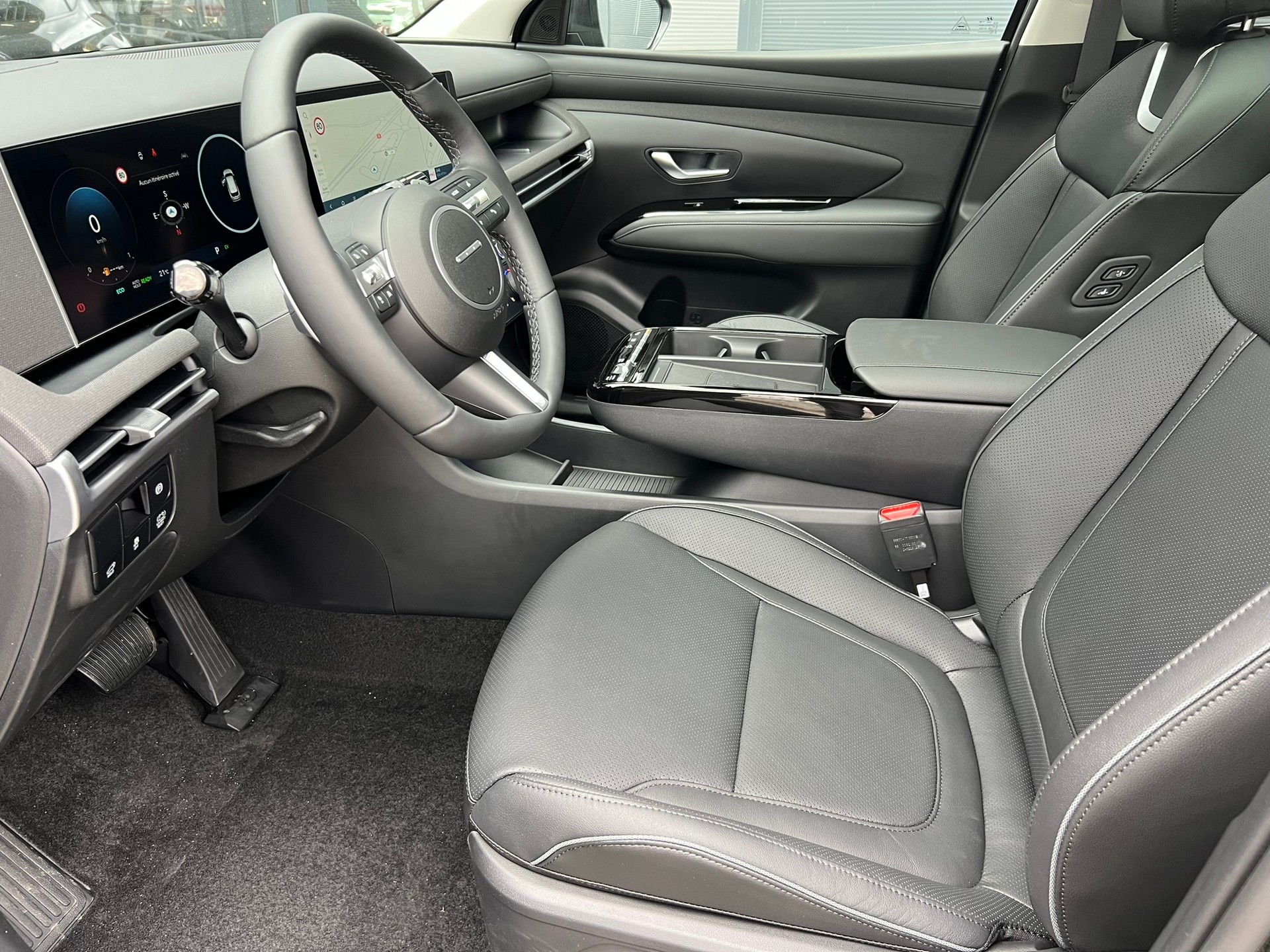 HYUNDAI Tucson 1.6 TGDI HEV Vertex Swiss Edition 4WD-showroom-element-3