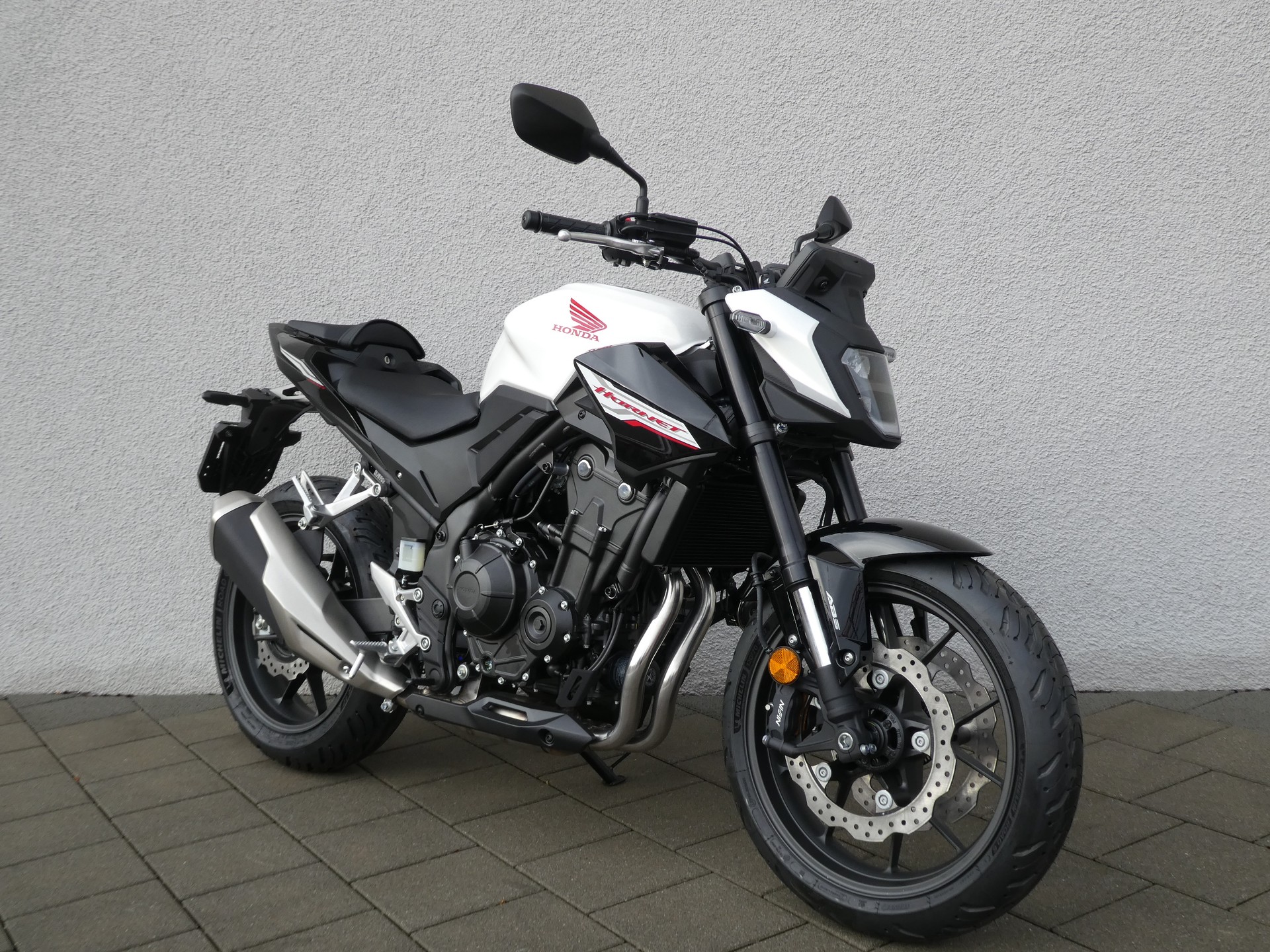 HONDA CB 500 Hornet-image-0
