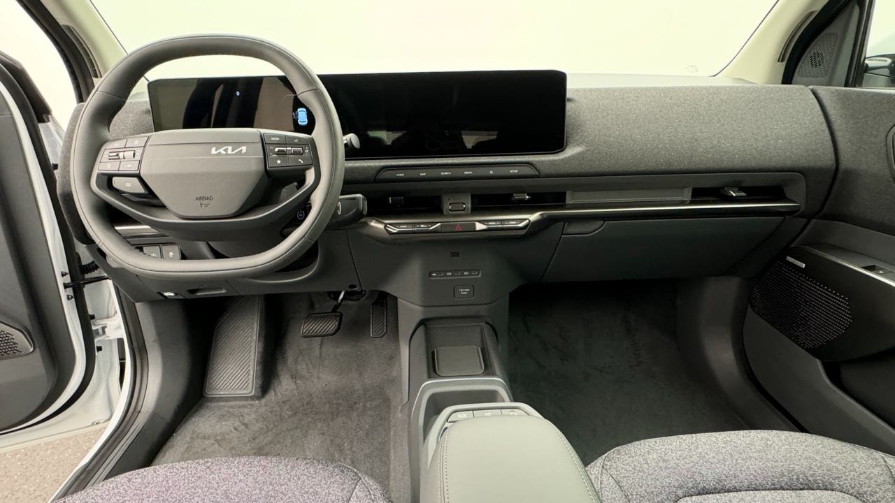 KIA EV2 42 kWh Earth 4Sitze-image-6