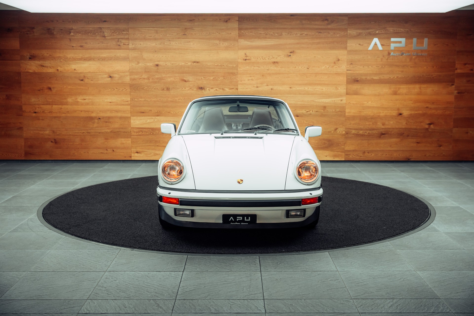 PORSCHE 911 Carrera Targa-image-15