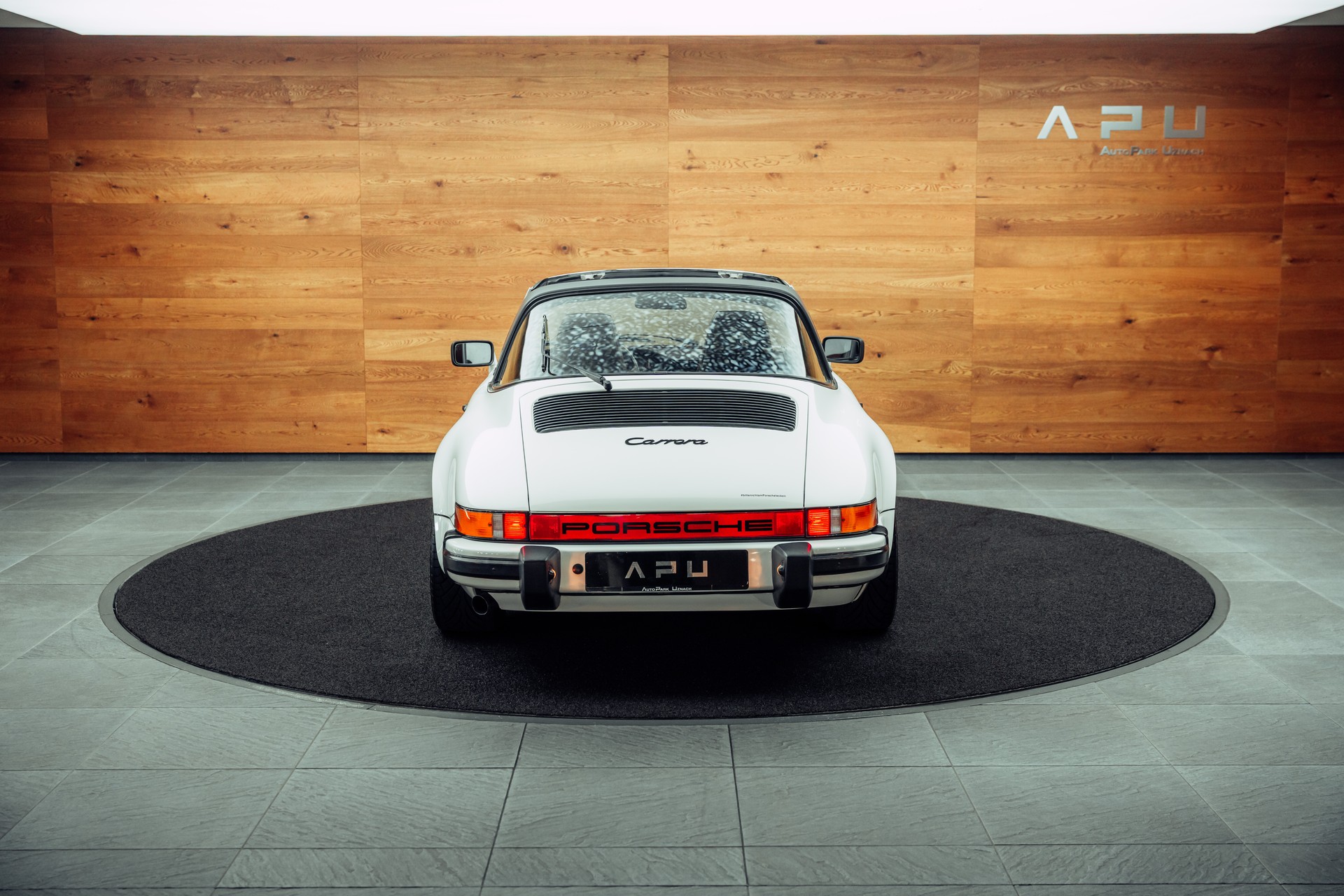 PORSCHE 911 Carrera Targa-image-14