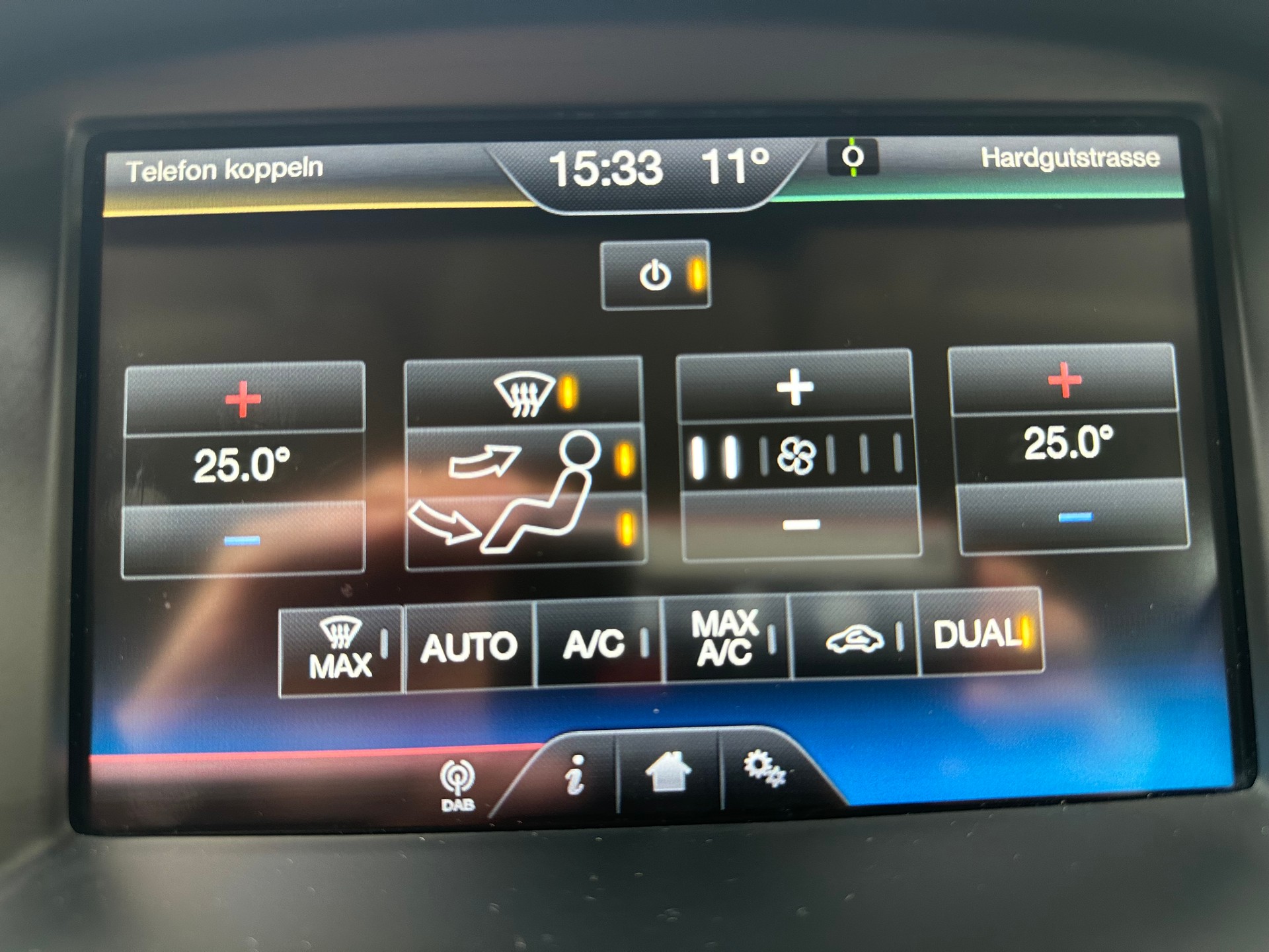 FORD Focus 1.0 SCTi Business Automatic-image-26