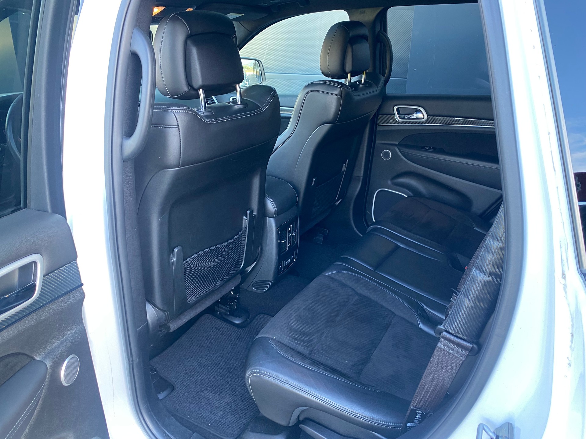 JEEP Grand Cherokee 6.4 V8 HEMI SRT8 Automatic-image-15
