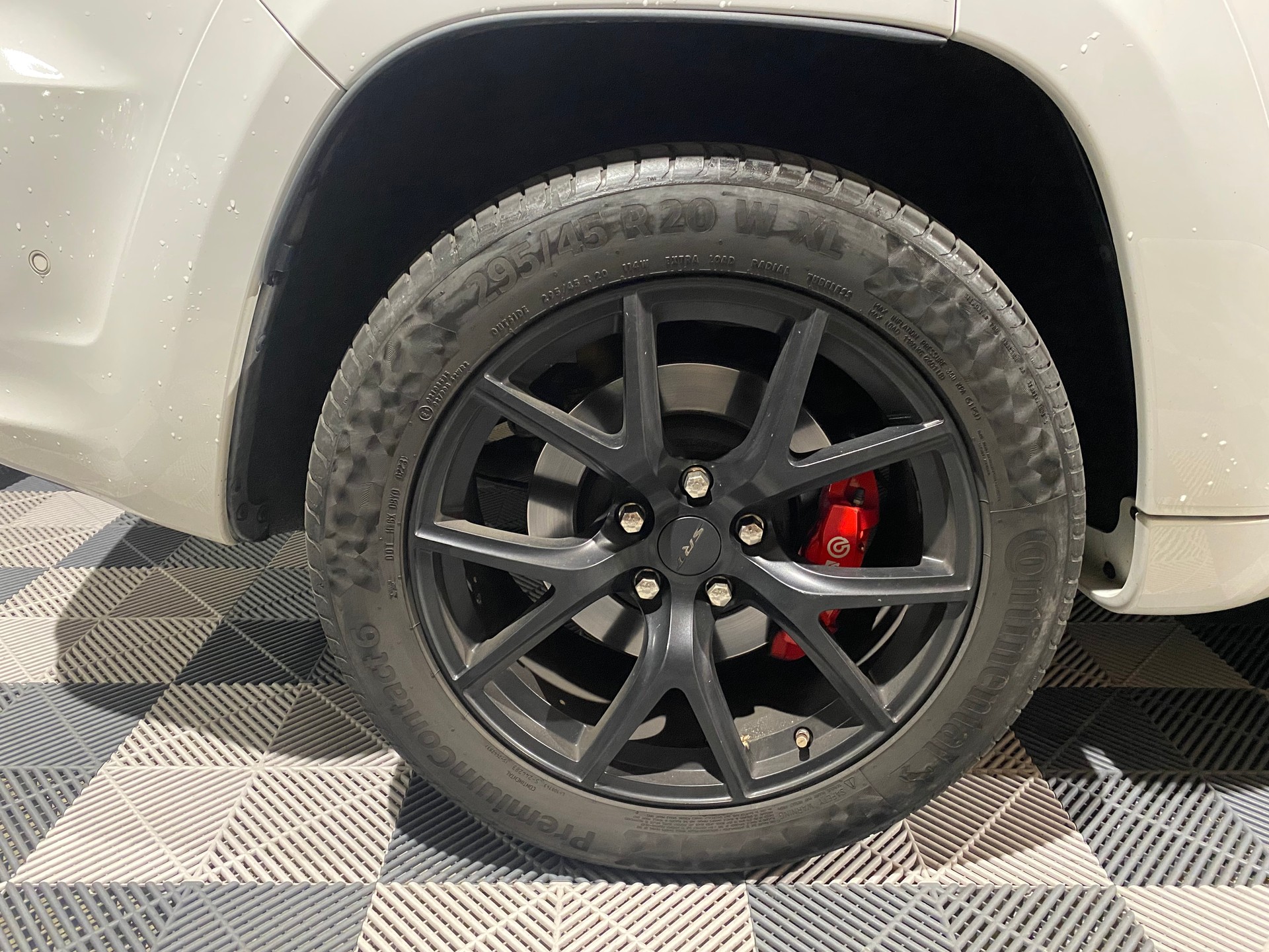 JEEP Grand Cherokee 6.4 V8 HEMI SRT8 Automatic-image-6