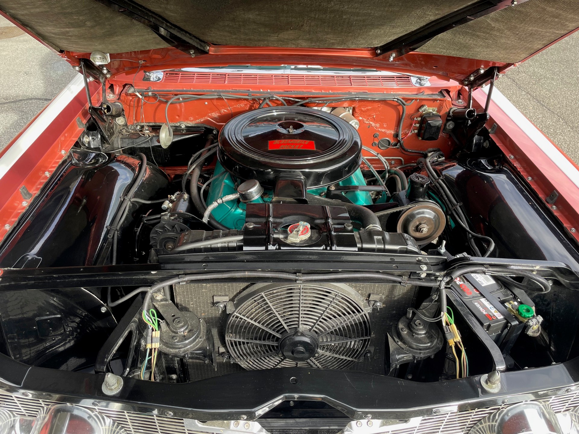 OLDSMOBILE Super 88-image-11