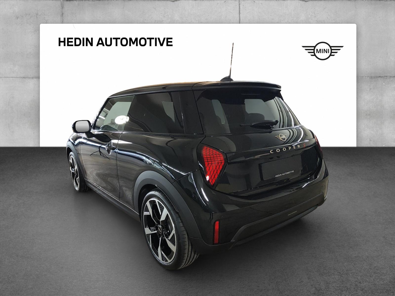 MINI F66 2.0i Cooper S-showroom-element-2
