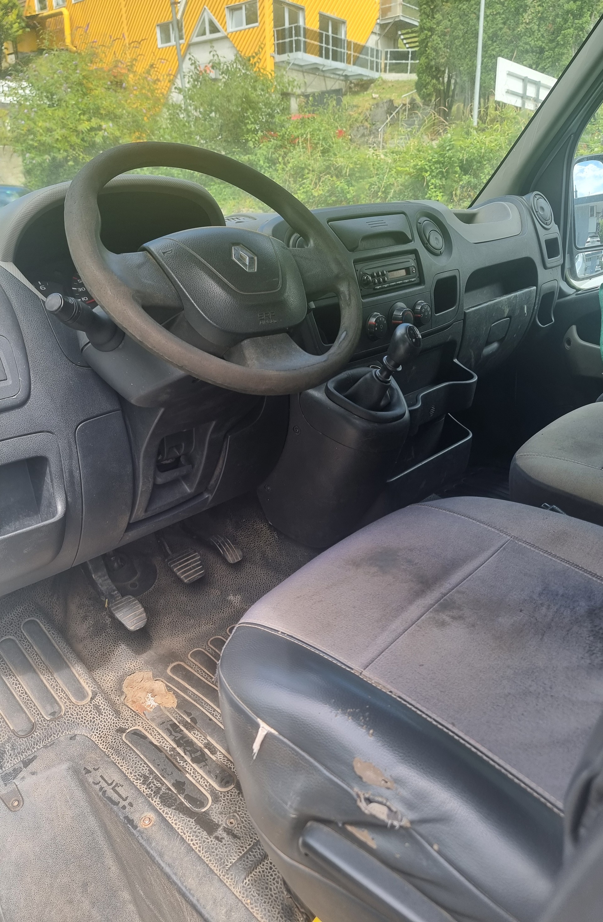 RENAULT Master T35 2.3dCi L3H1-image-11