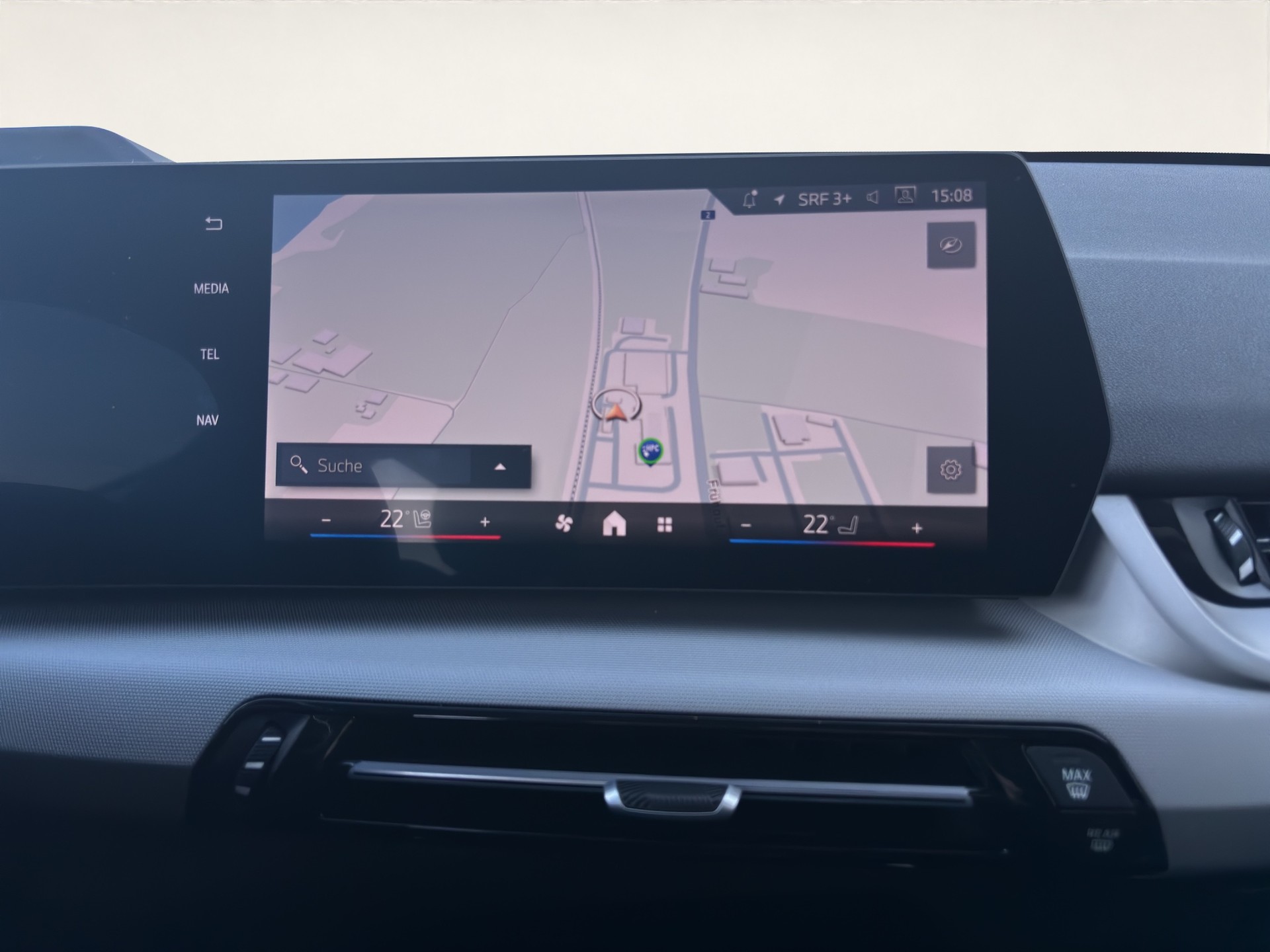 BMW iX2 xDrive 30-image-15