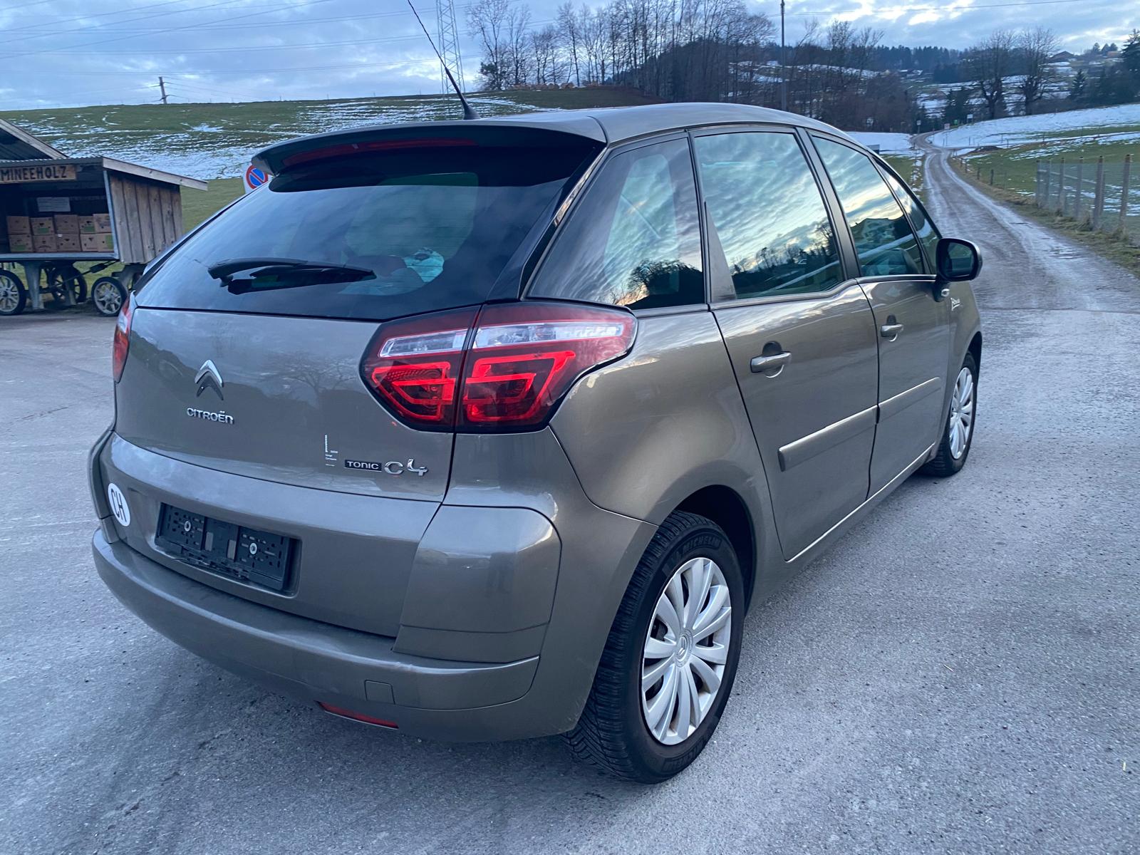 CITROEN C4 Picasso 1.6 HDI 16V Swiss Style-image-3