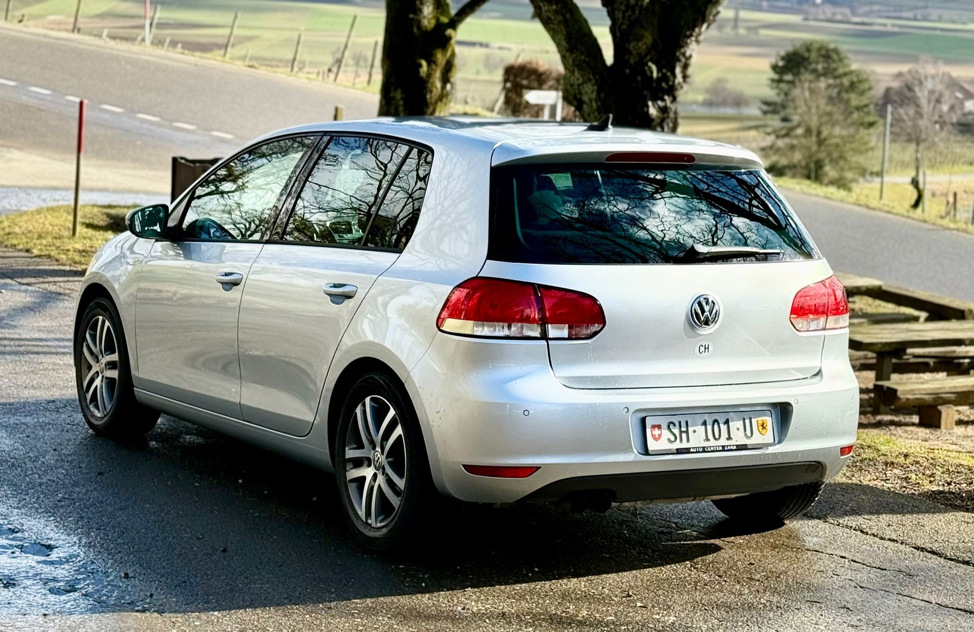VW Golf 1.4 TSI Team DSG Sportpaket-image-10