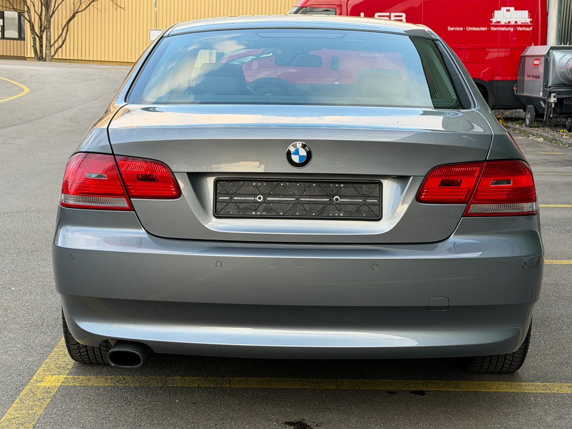 BMW 320i Coupé Steptronic-image-5
