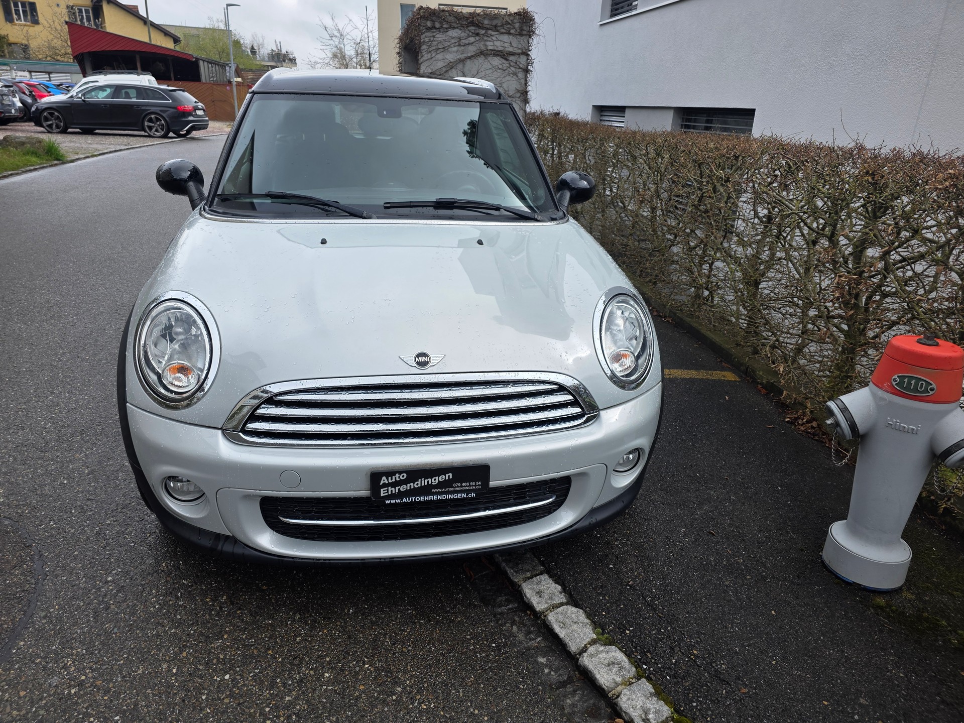 MINI Clubman Cooper D-showroom-element-1
