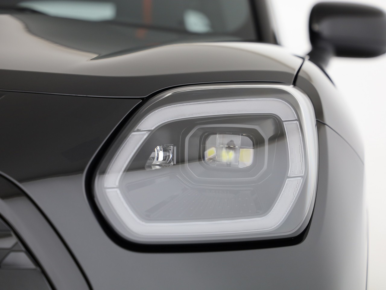 MINI Countryman S ALL4-image-5
