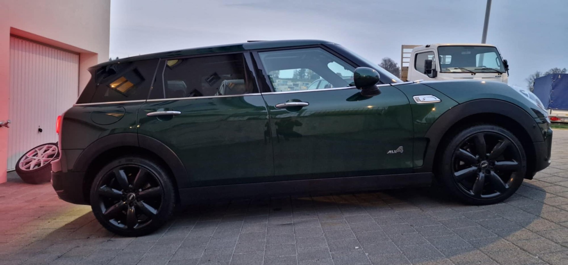 MINI Clubman Cooper S ALL4 Steptronic-image-7
