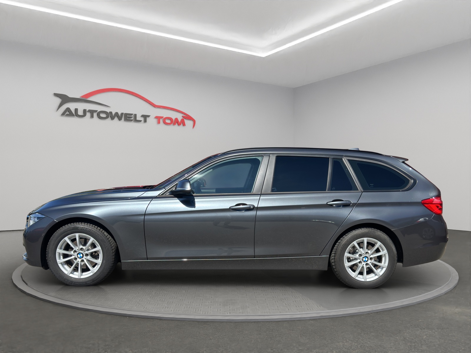 BMW 316d Touring Business Steptronic-image-1