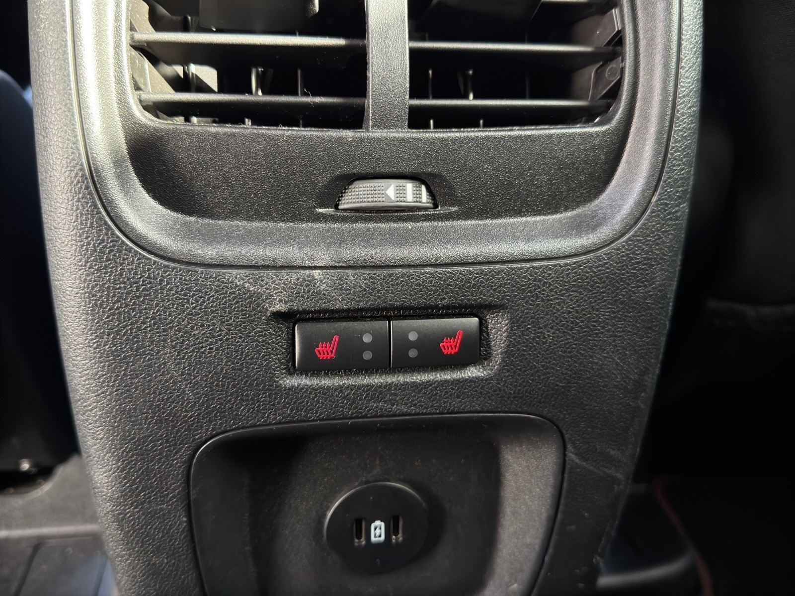 FORD Kuga 2.5 PHEV ST-Line 2WD-image-18