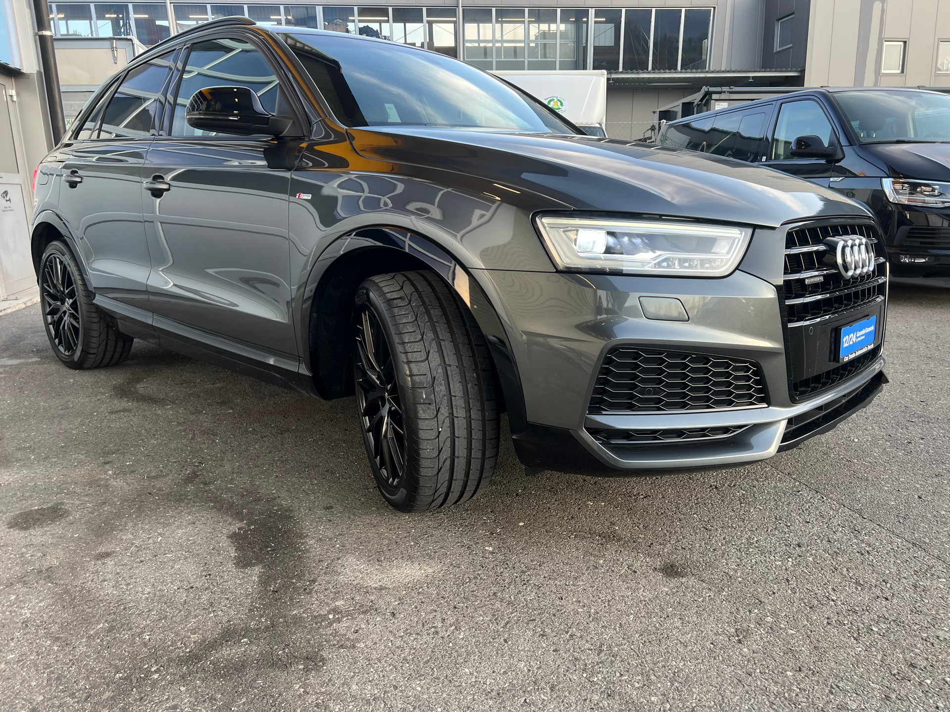 AUDI Q3 2.0 TDI sport S-Line 4x4 S-tronic *** Navigation * Teilleder * AHK 2000 kg. * frisch ab MFK * 1 Jahr Garantie möglich **-image-24