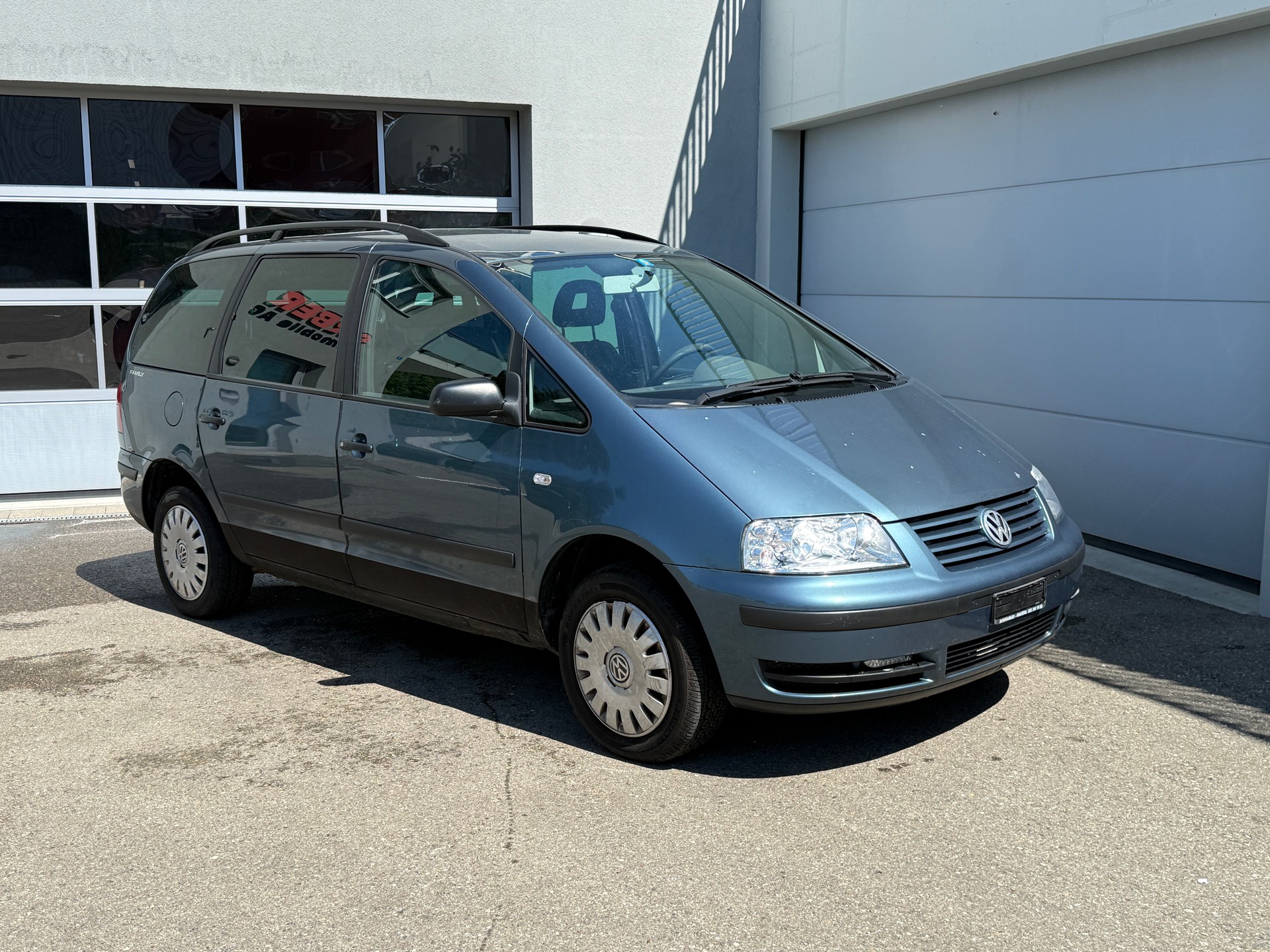VW Sharan 1.9 TDI 7-Plätzer-showroom-element-1