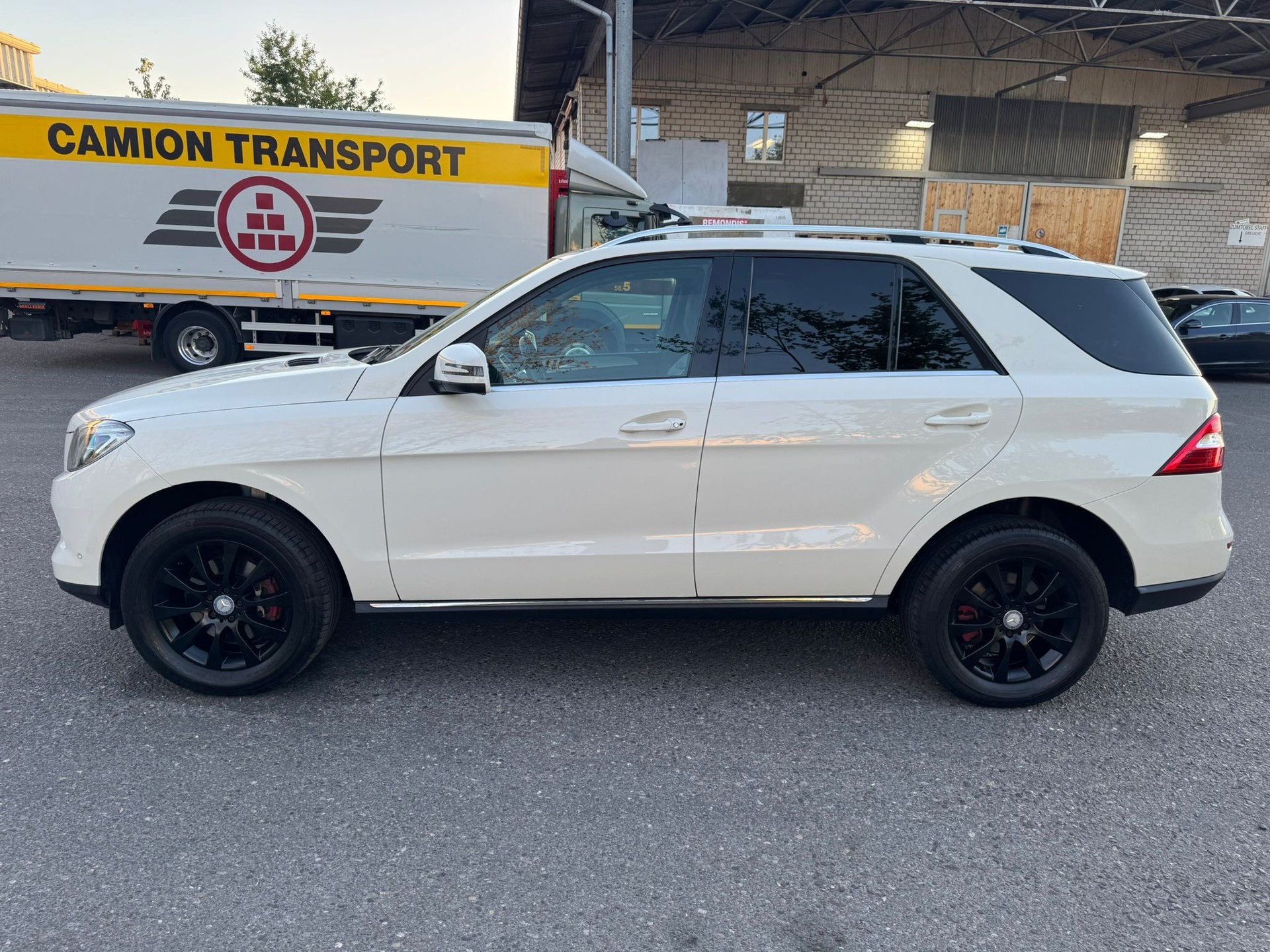 MERCEDES-BENZ ML 250 BlueTEC Edition 4Matic 7G-Tronic-image-8