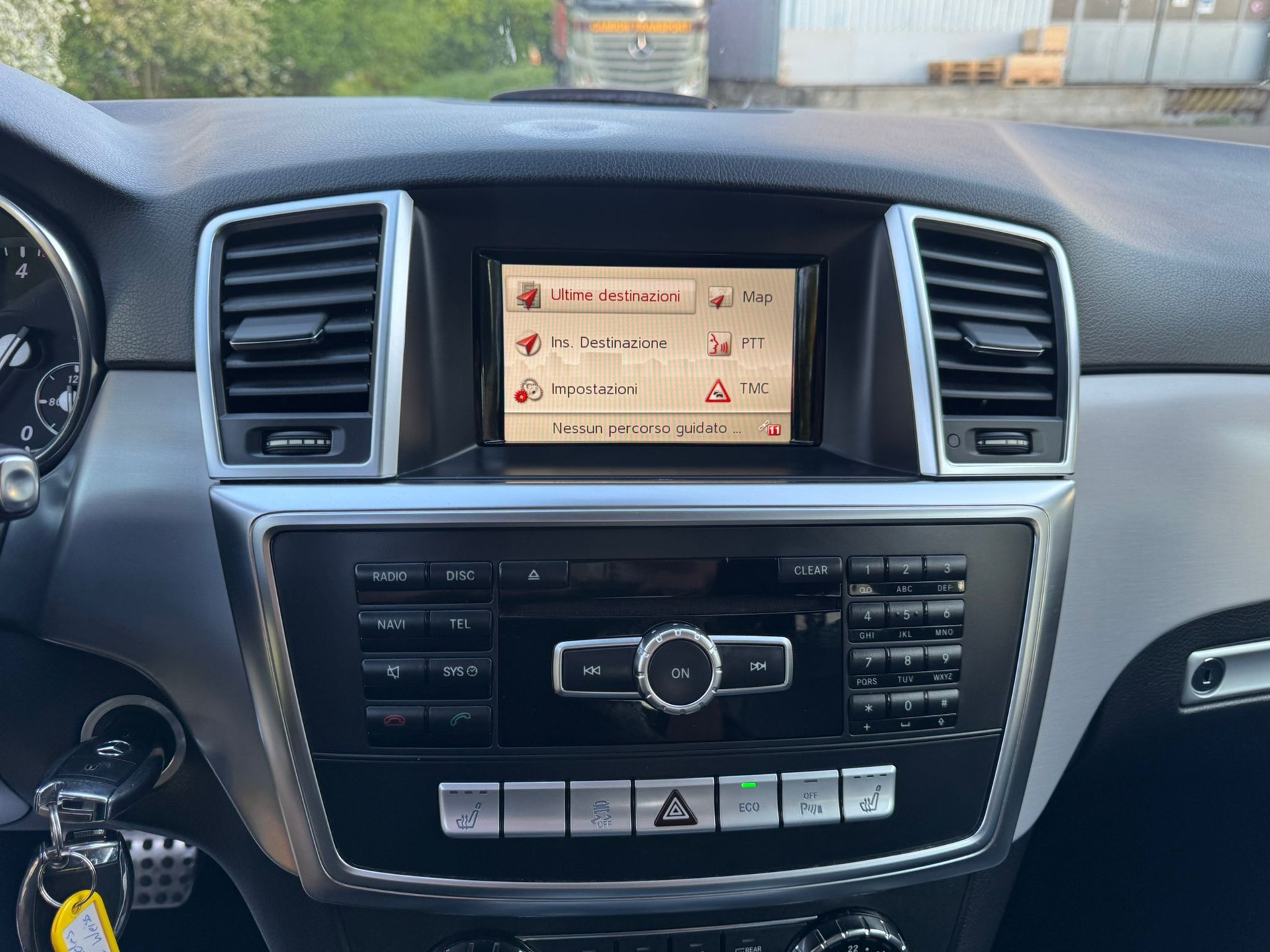 MERCEDES-BENZ ML 250 BlueTEC Edition 4Matic 7G-Tronic-image-26