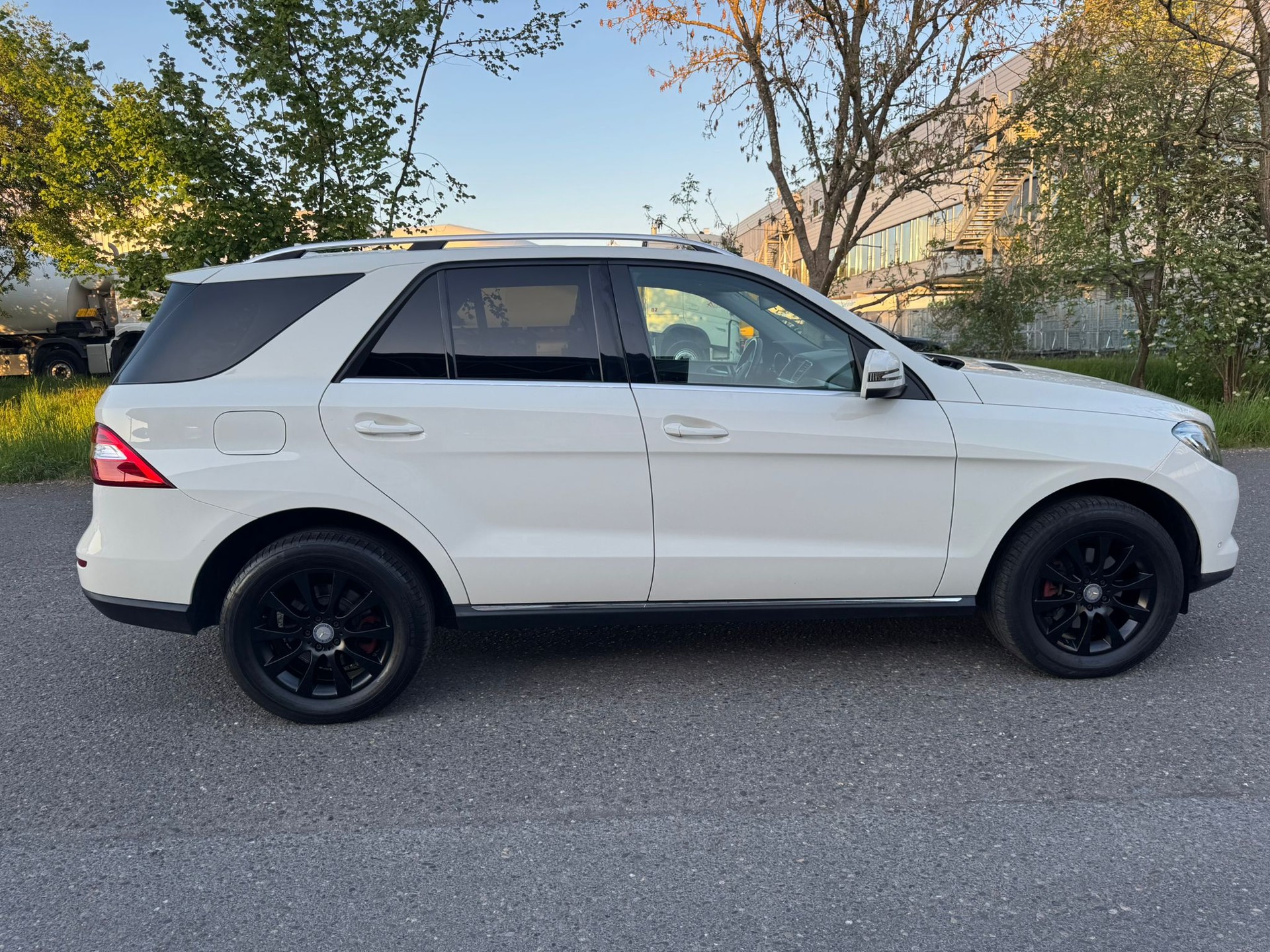 MERCEDES-BENZ ML 250 BlueTEC Edition 4Matic 7G-Tronic-image-9